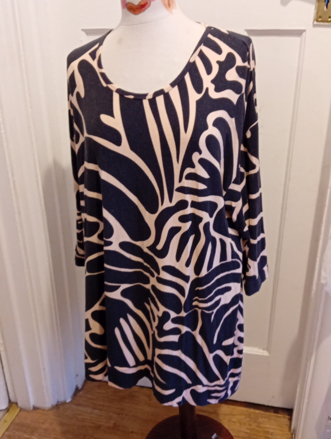 Ladies Virtuelle Luxe Size Small Brown/Black Long Sleeved Dress