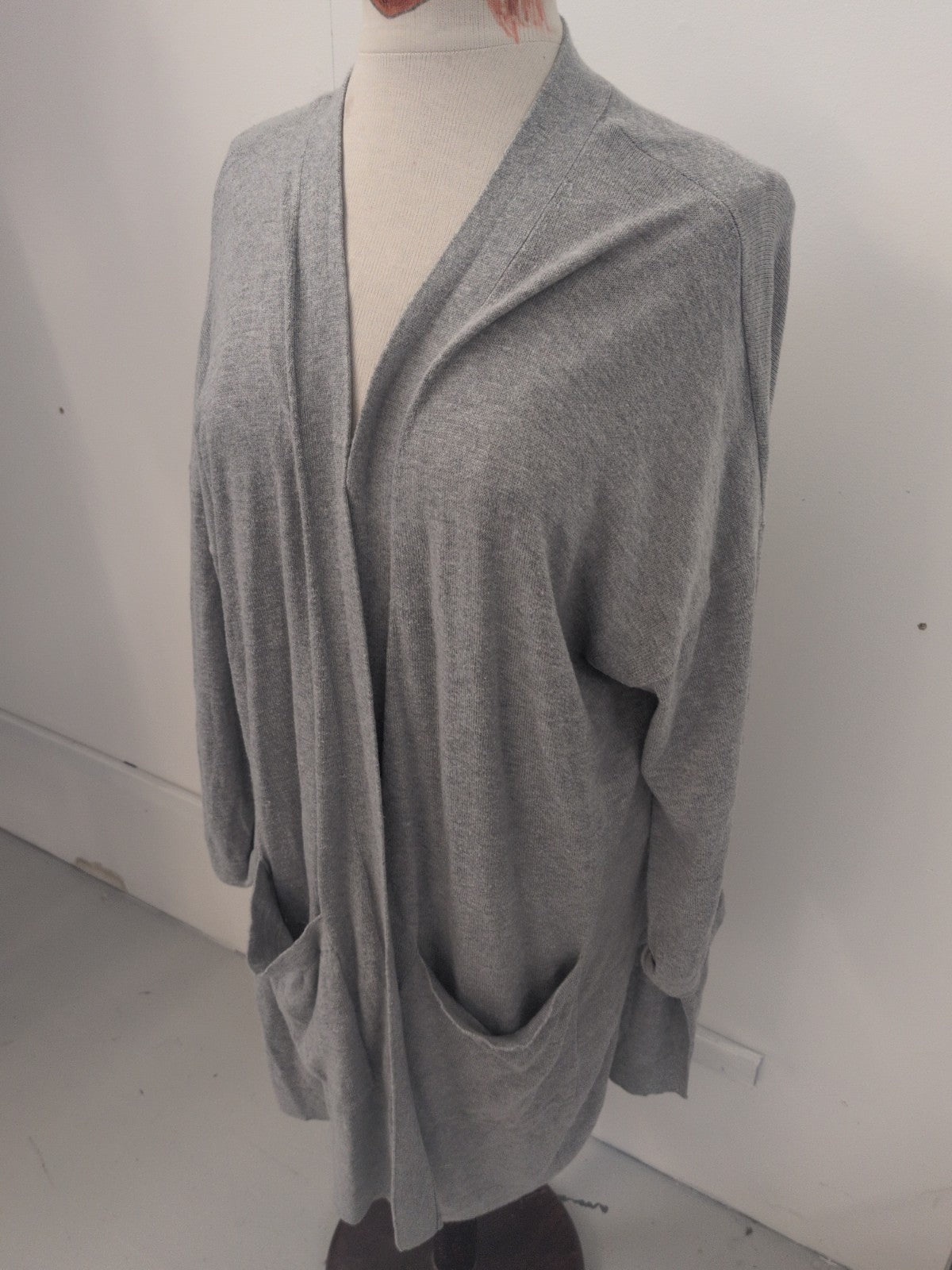 Tu 18 Grey Cardigan