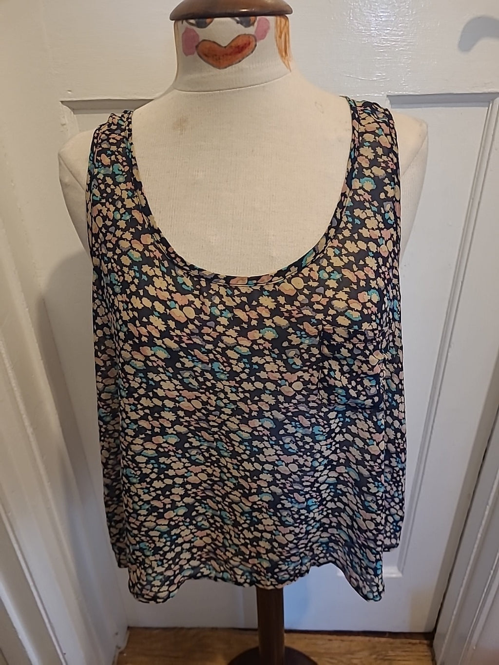 Ladies New Look Size Medium Navy Floral See Through Sleeveless Blouse