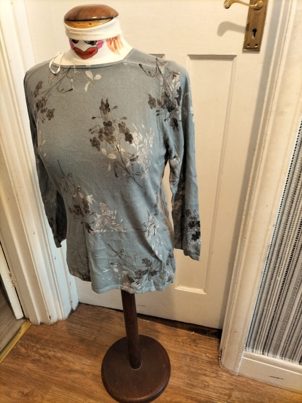 Ladies Next 10 Green Floral Long Sleeved Blouse