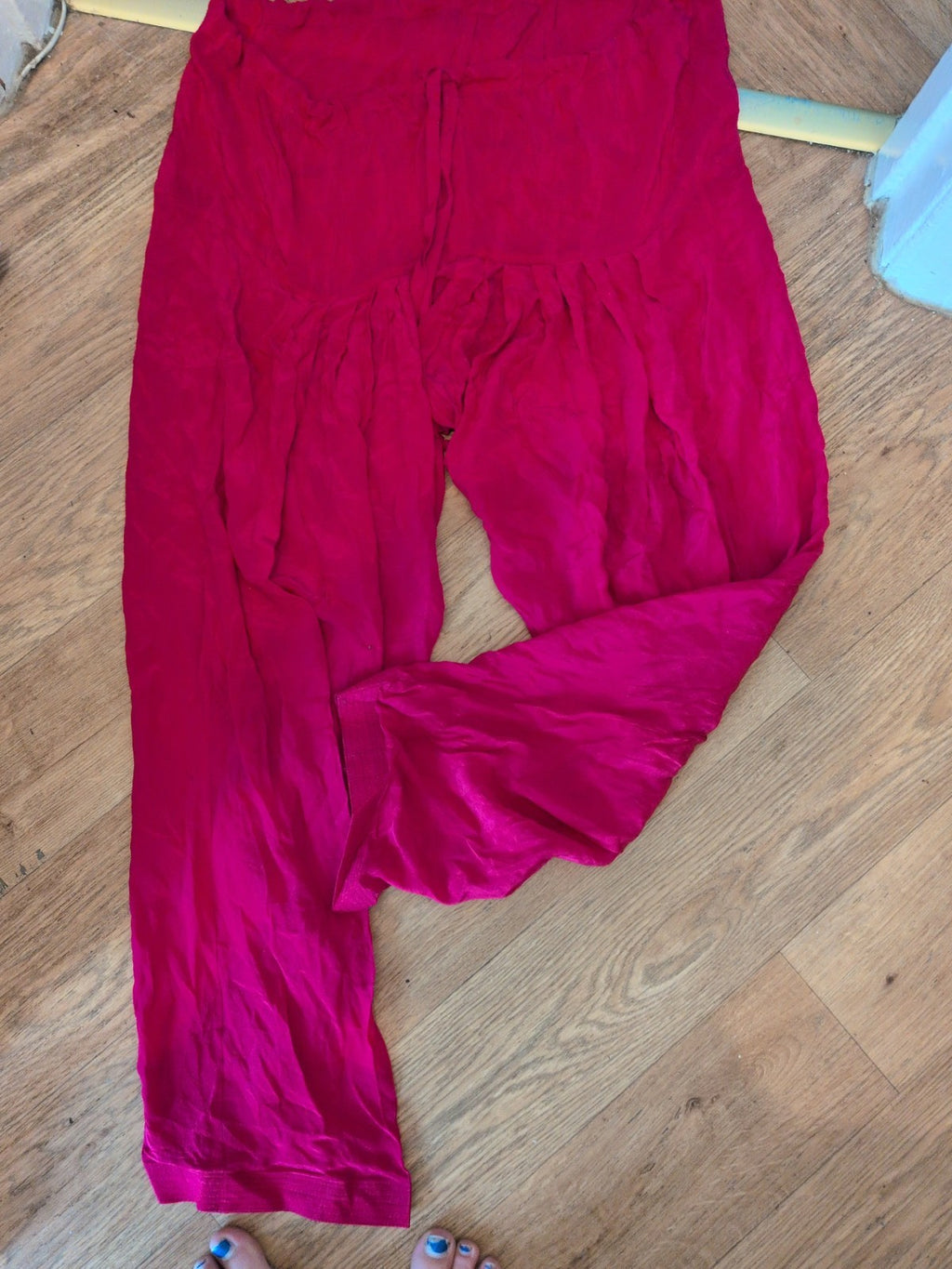 M/L Cerise Elastic Waist Trousers Lightweight