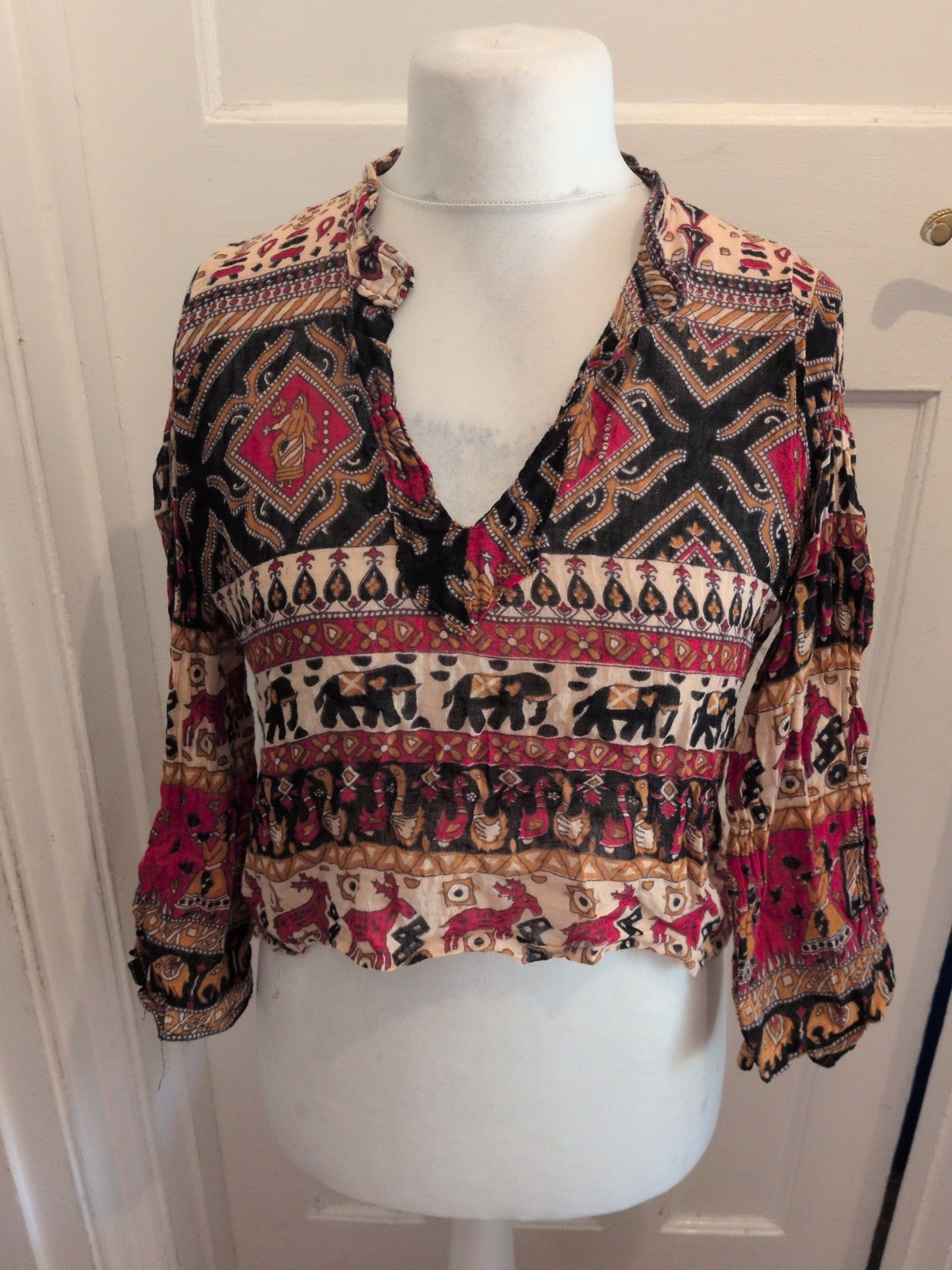 Ladies Once Size Aztec Cotton Long Sleeve Blouse