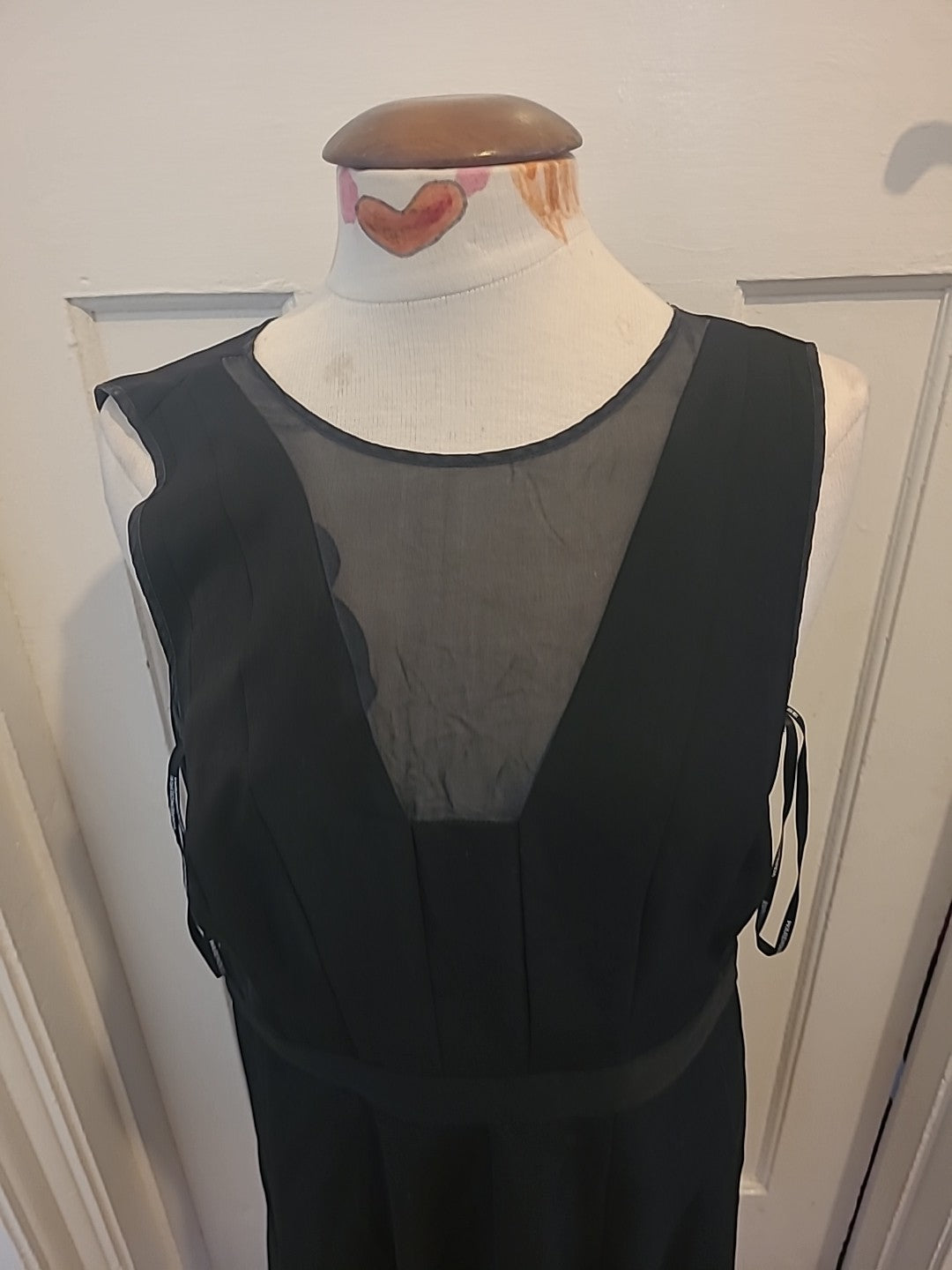 Ladies Warehouse Size 14 Black Sleeveless Flared Dress