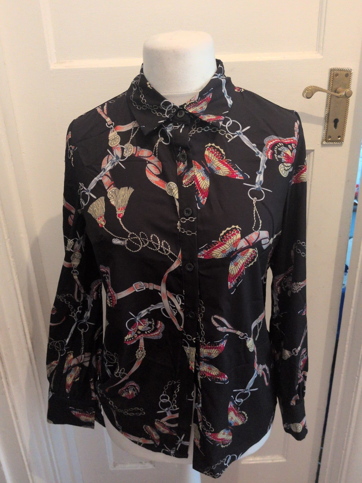 Ladies Long Sleeved Blouse Size Med Shein Black Chain Design
