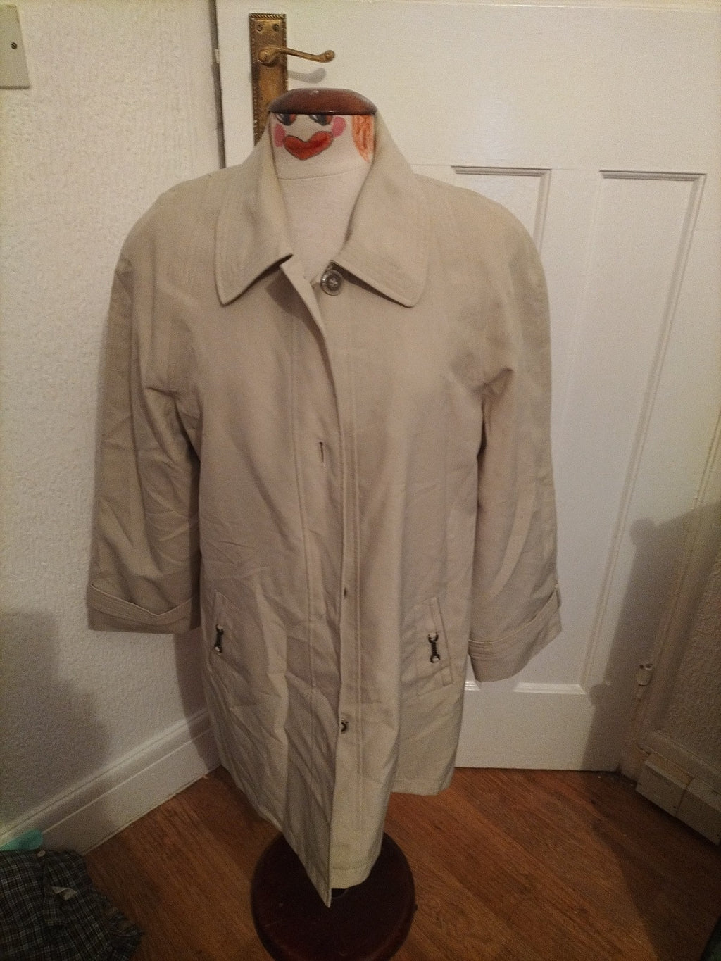 Ladies EWM Size 14 Pale Beige Lined Long Sleeved Jacket