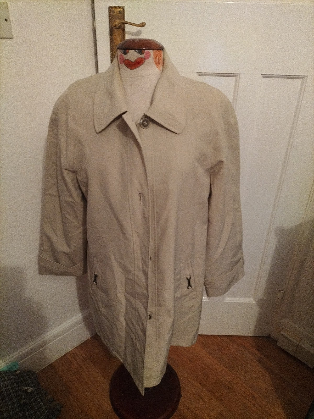 Ladies EWM Size 14 Pale Beige Lined Long Sleeved Jacket