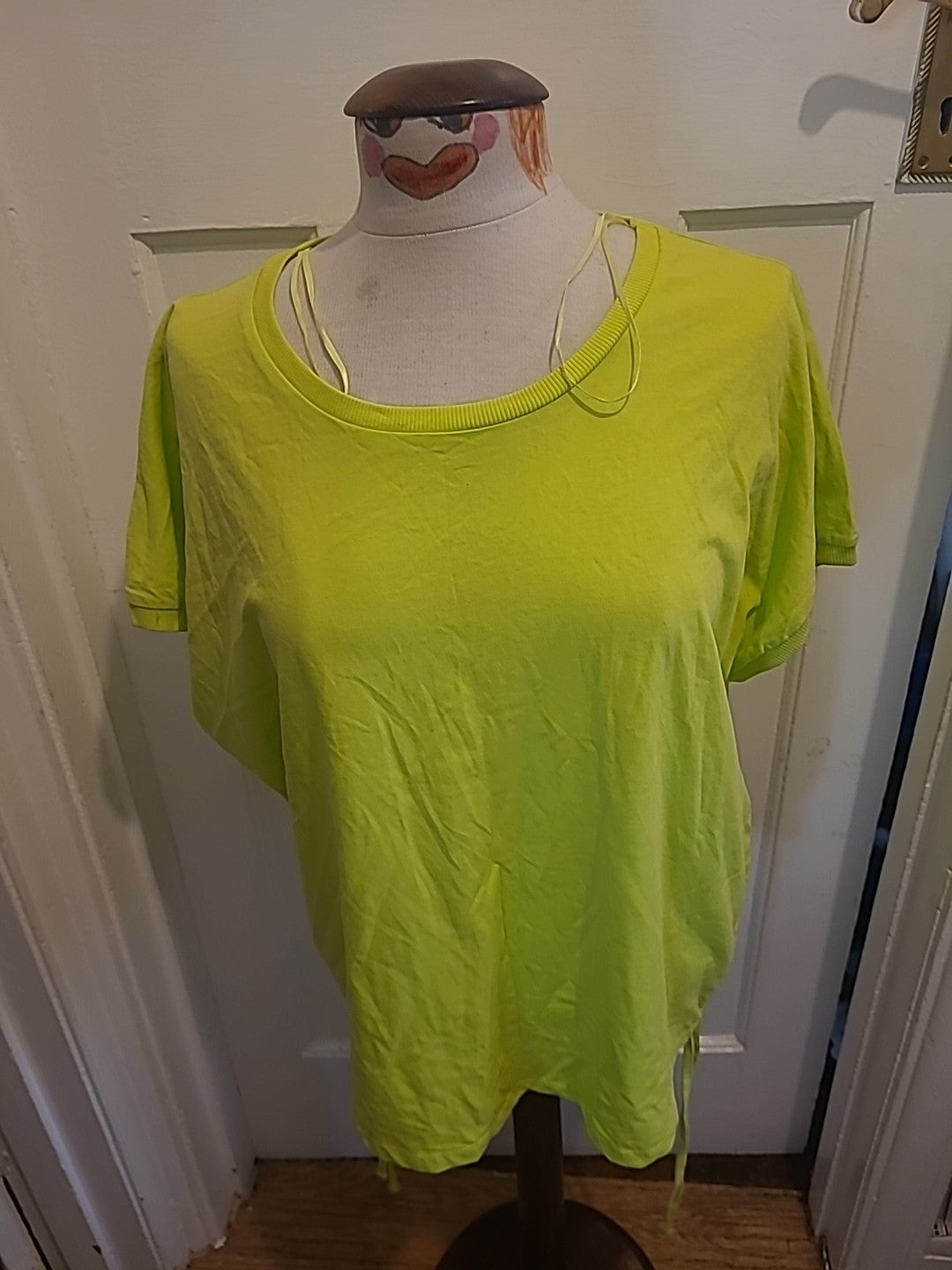 Ladies Select Size XL Bright Lime Short Sleeved Tshirt