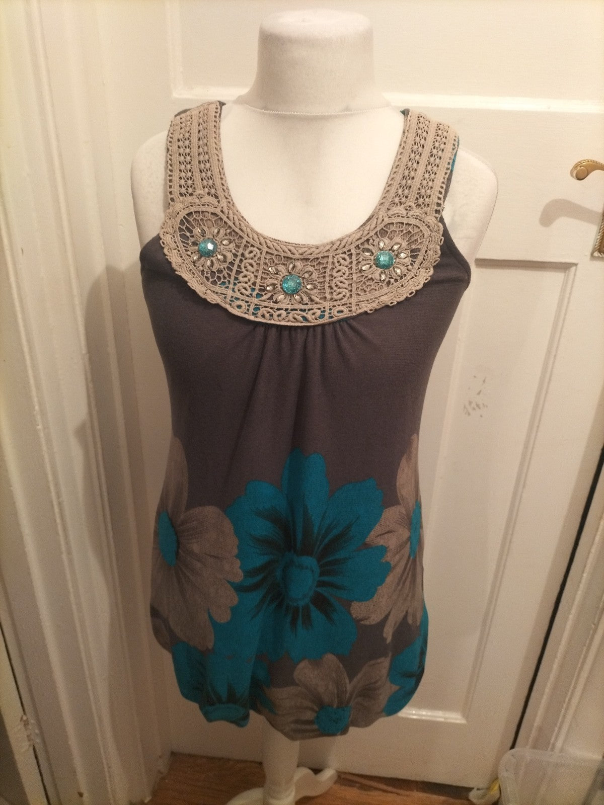 Ladies Pussycat Size Small Grey Toned And Blue Sleeveless Dress