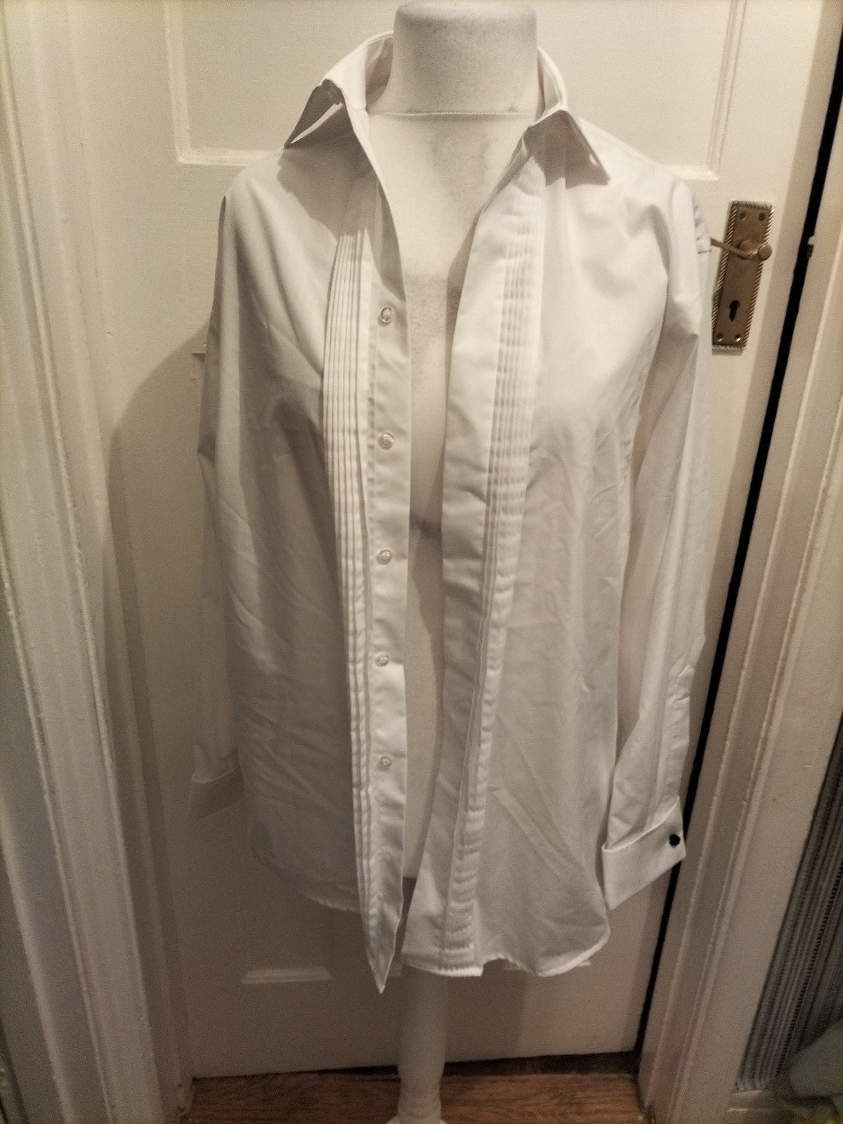Mens BHS Size 15 White Long Sleeved Non Iron Pleat Shirt