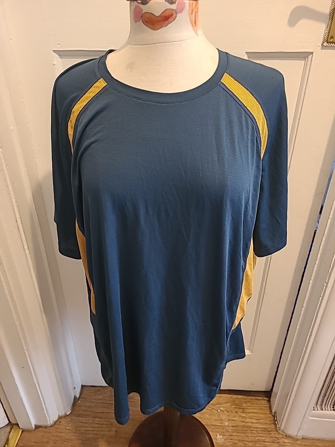 Mens Mountain Warehouse Size XL Dark Teal/Orange Breathable Tshirt