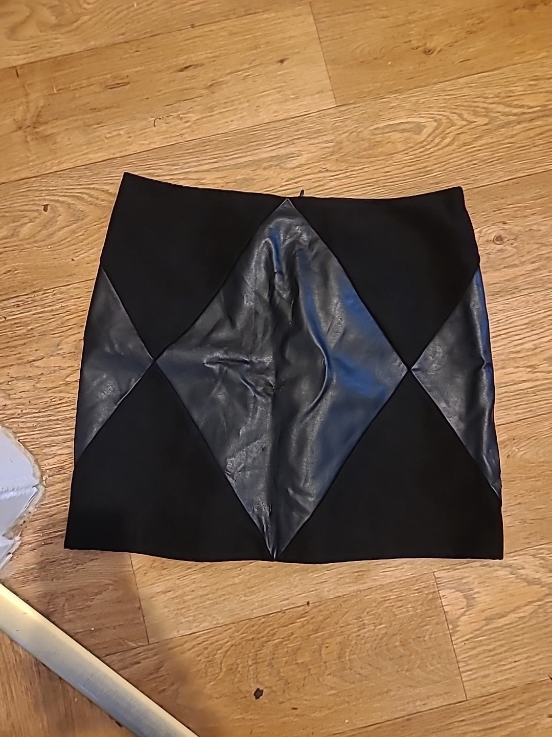 Ladies Oasis Size 12 Black Pleather Mix Skirt