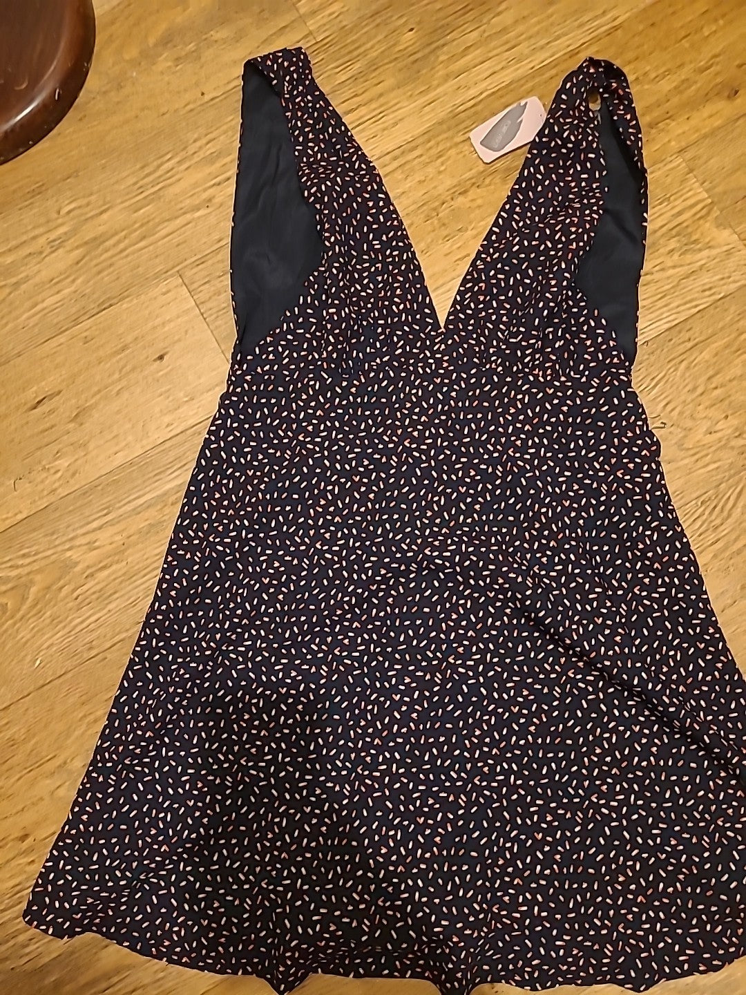 Brand New Ladies Forever21 Size Small Navy/Coral Sleeveless Dress