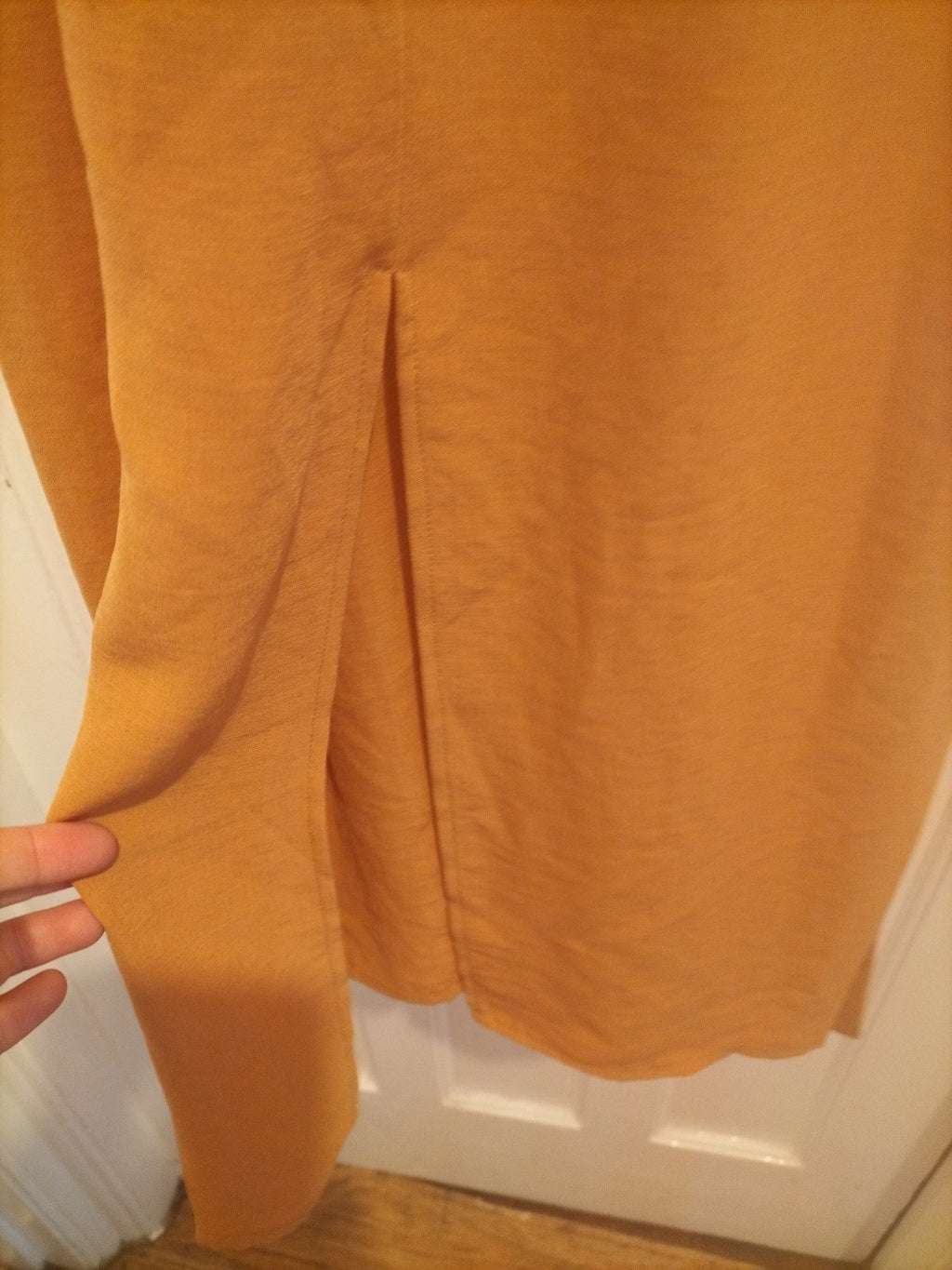 Brand New Ladies Size 4 Tobacco Coloured Sleeveless Dress