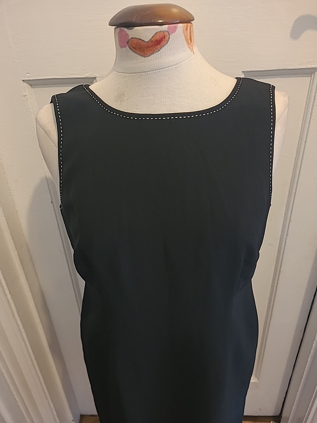 Ladies Precis Petite Size 12 Blaxk With White Trim Lined Sleeveless Dress