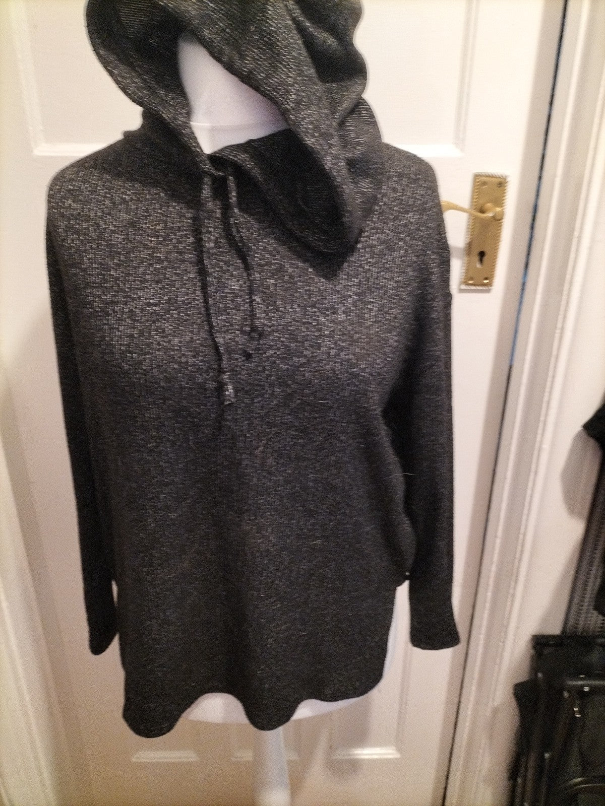 Ladies George Size 12 Black Fleck Pullover Hoodie