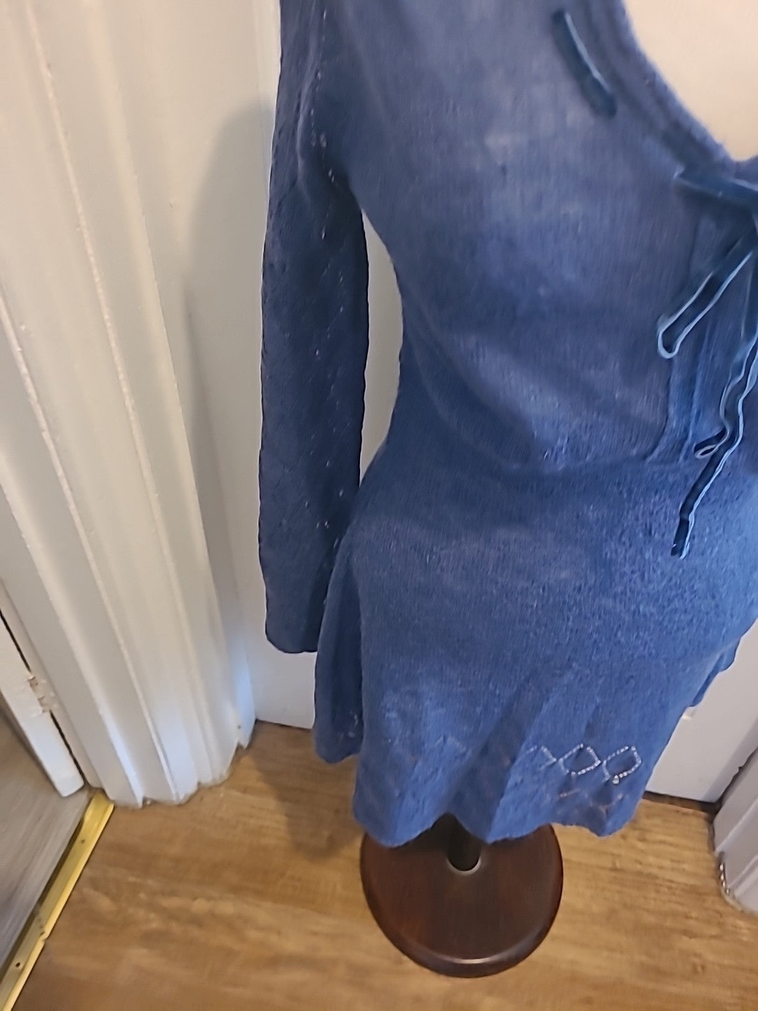 Ladies Pepperberry Size 10 Blue Soft Long Sleeved Dress