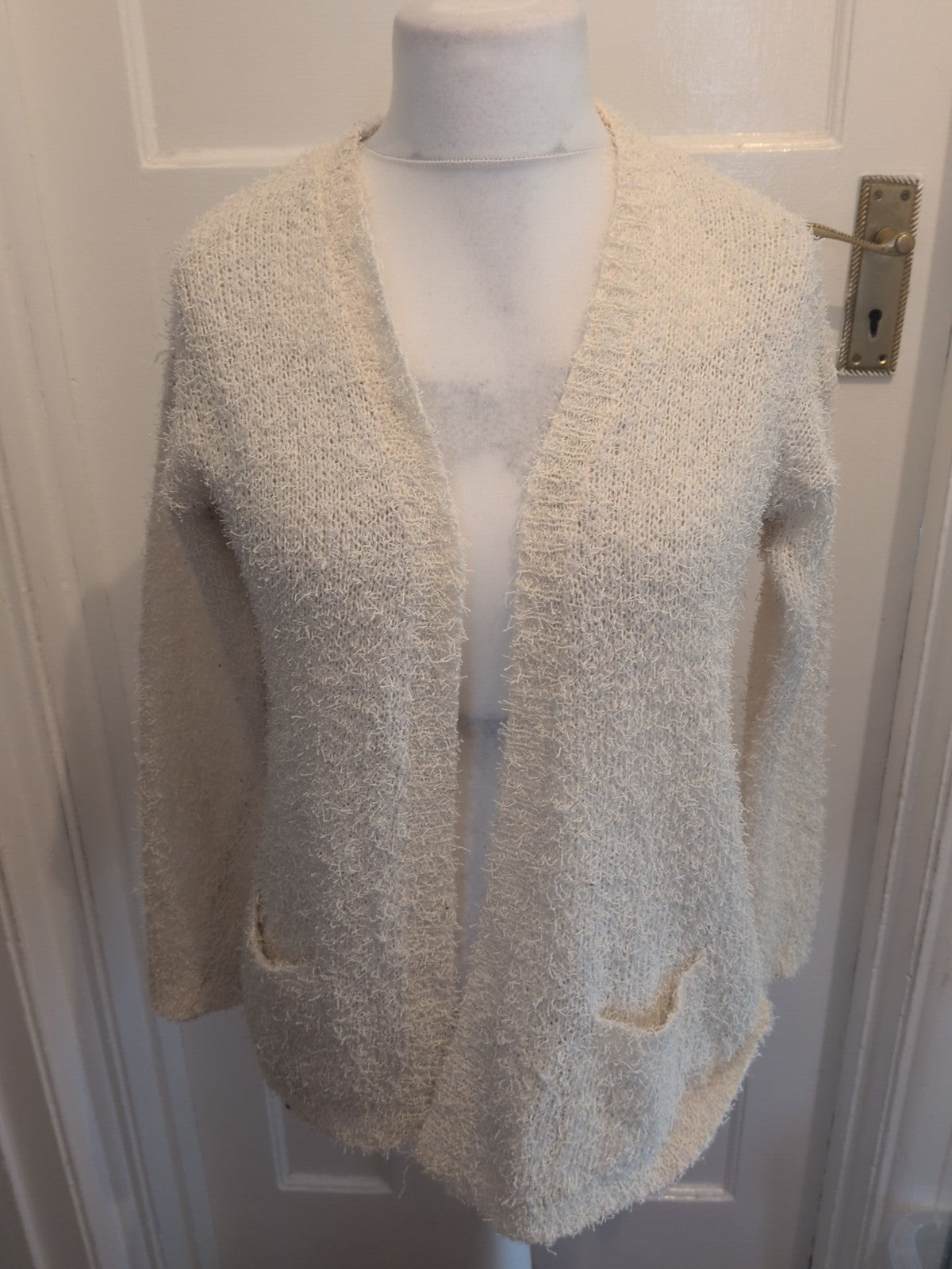 Ladies New Look Size Winter White Long Sleeved Cardigan