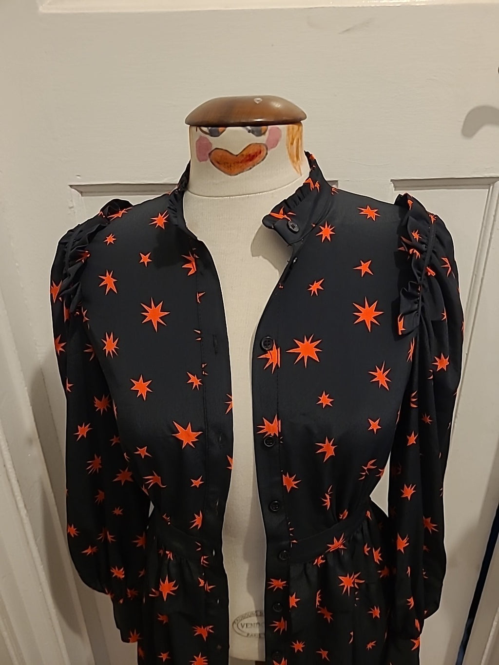 Brand New Ladies Topshop Size 6 Black/Red Star Long Sleeved Dress