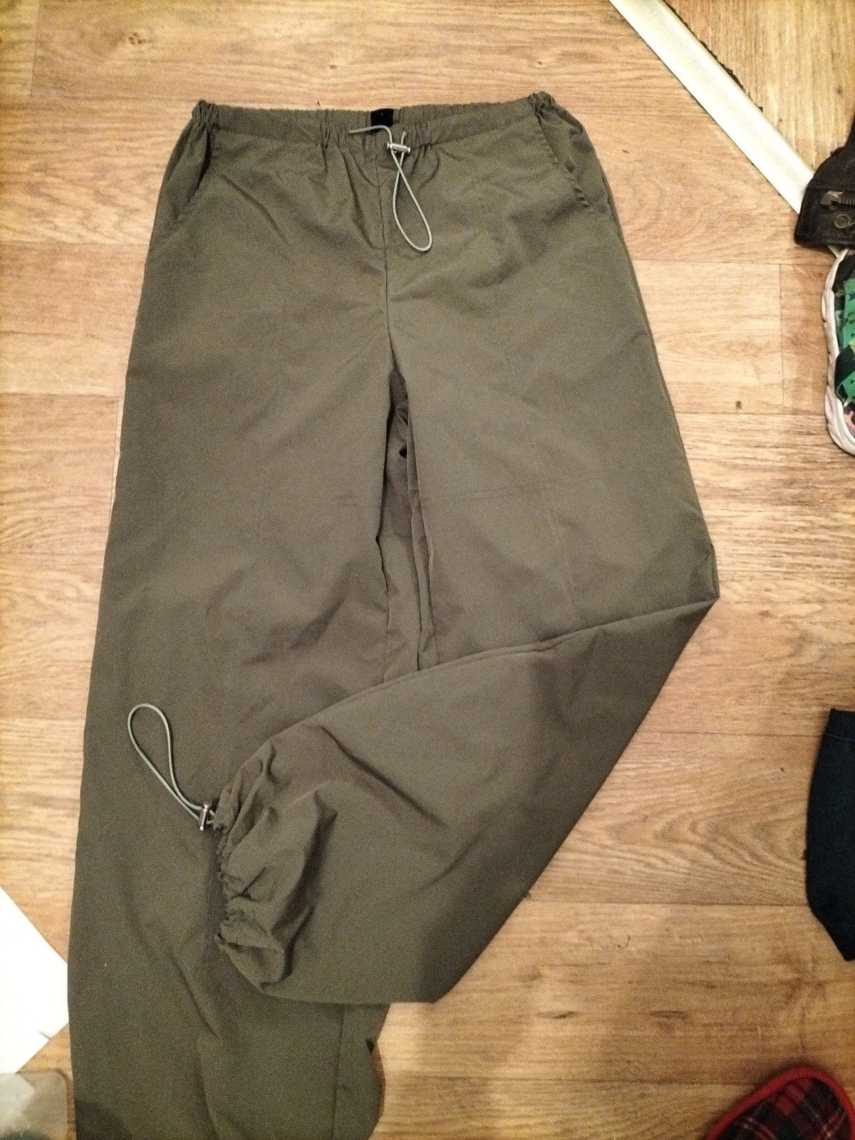 Ladies Shein Size Small Khaki Green Elasticated Trousers