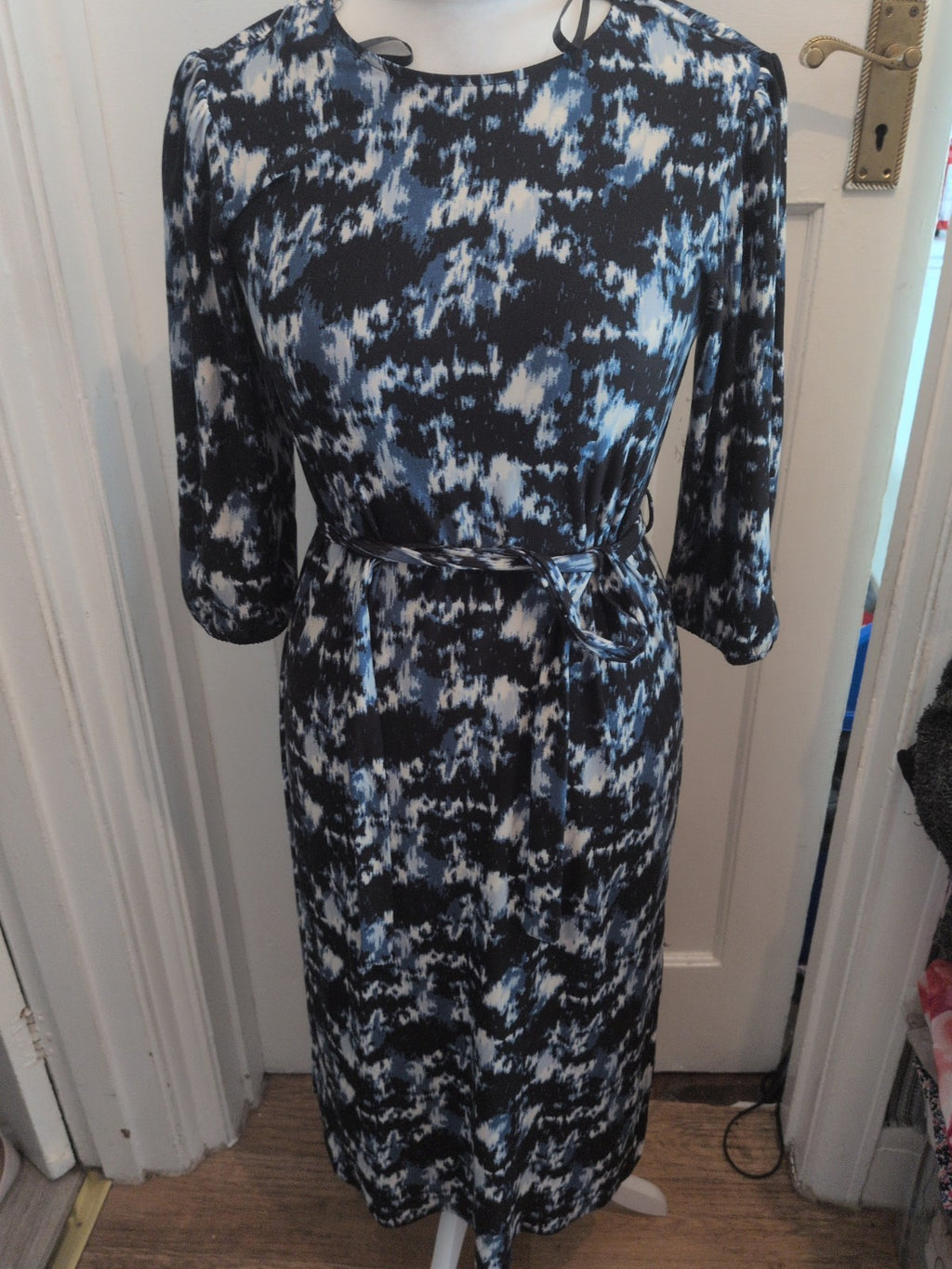 Primark 10 Blue And Black With White Half Sleeve Long Length Dress