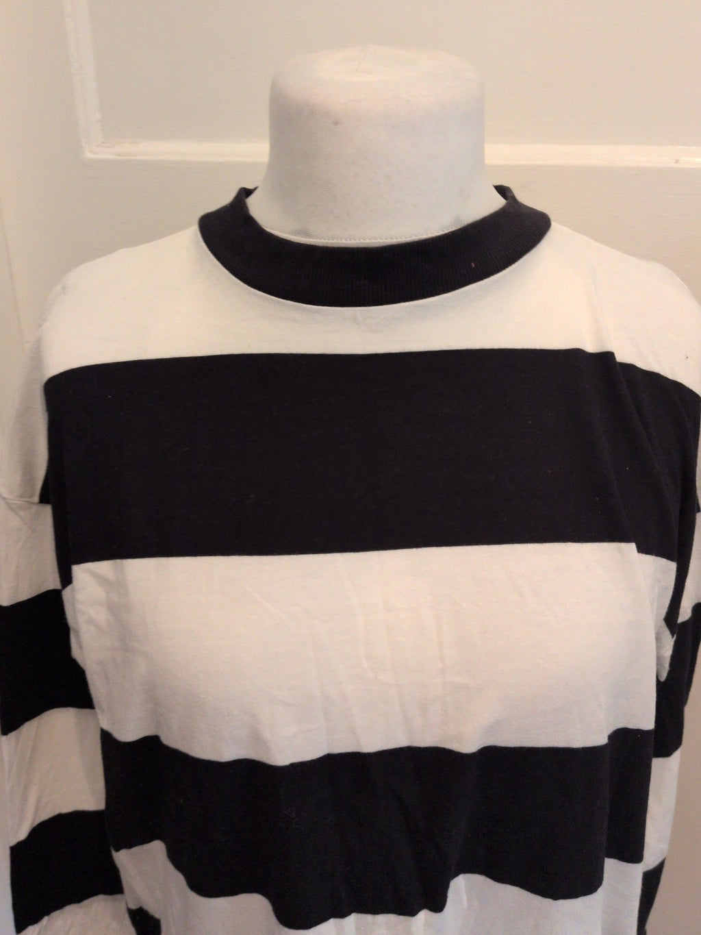 New Look 14 Black And White Stripe Long Sleeve T-shirt