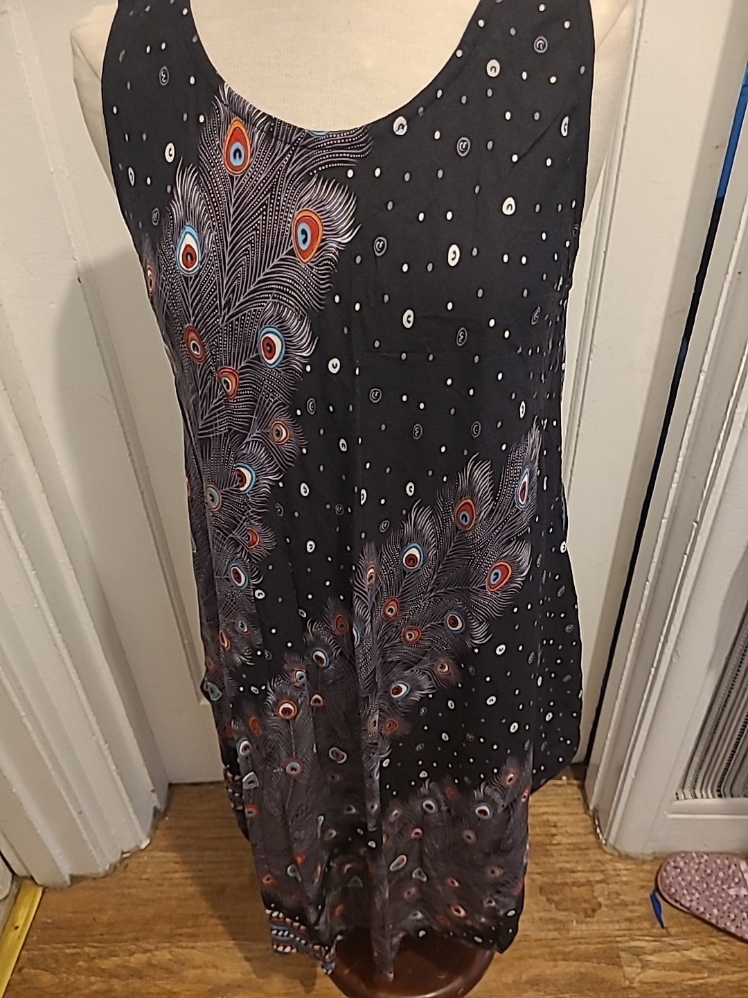 Ladies Size Large Peacock Style Long Length Dress Poncho