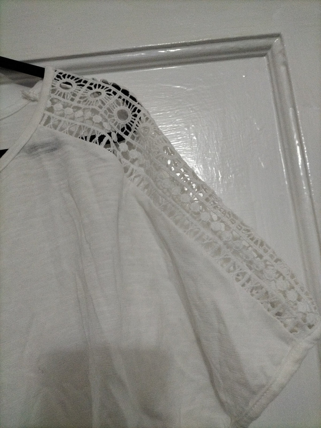 Ladies Peacocks Size 10 White Short Sleeved Top