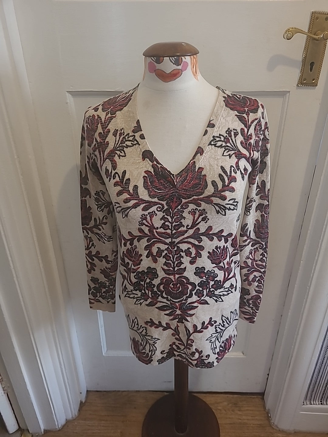 Ladies Next Size 8 Beige Black/Red Long Sleeved Longline Top