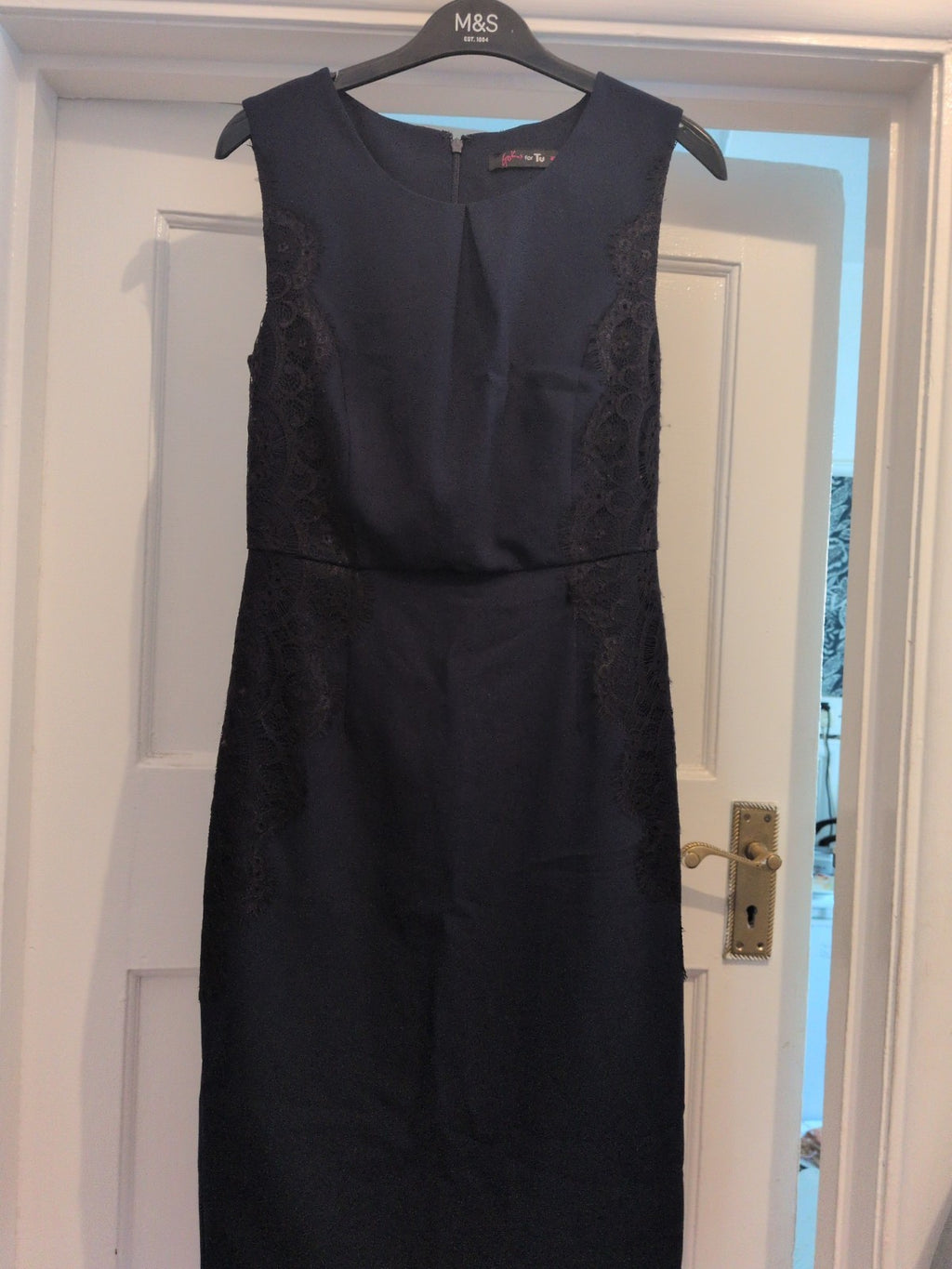 Gok For Tu 8R Navy With Black Lace Sleeveless Dress