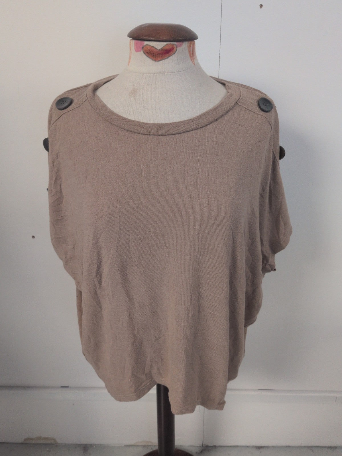 Ladies Blue Vanilla Size M/L Brown Short Sleeve Buttoned Detail Shoulder T-shirt