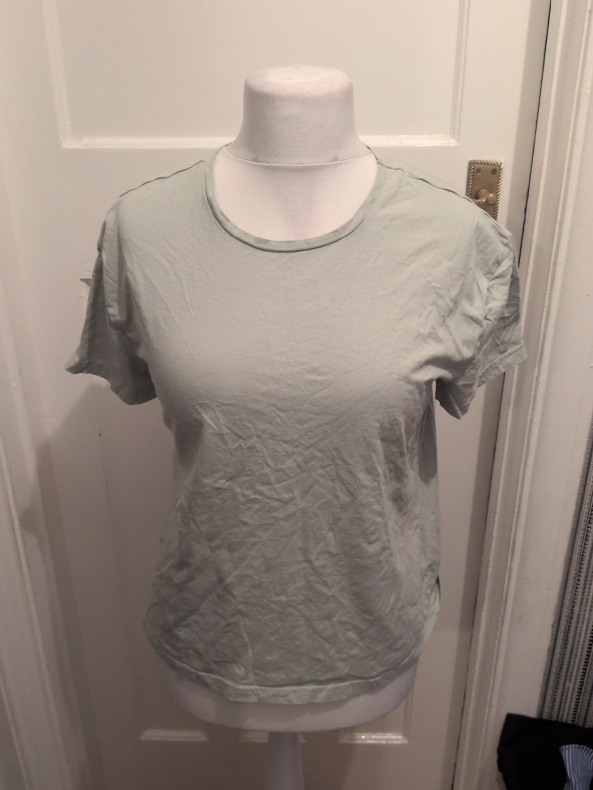 Ladies Primark Size 12-14 Pale Green Short Sleeved T-shirt