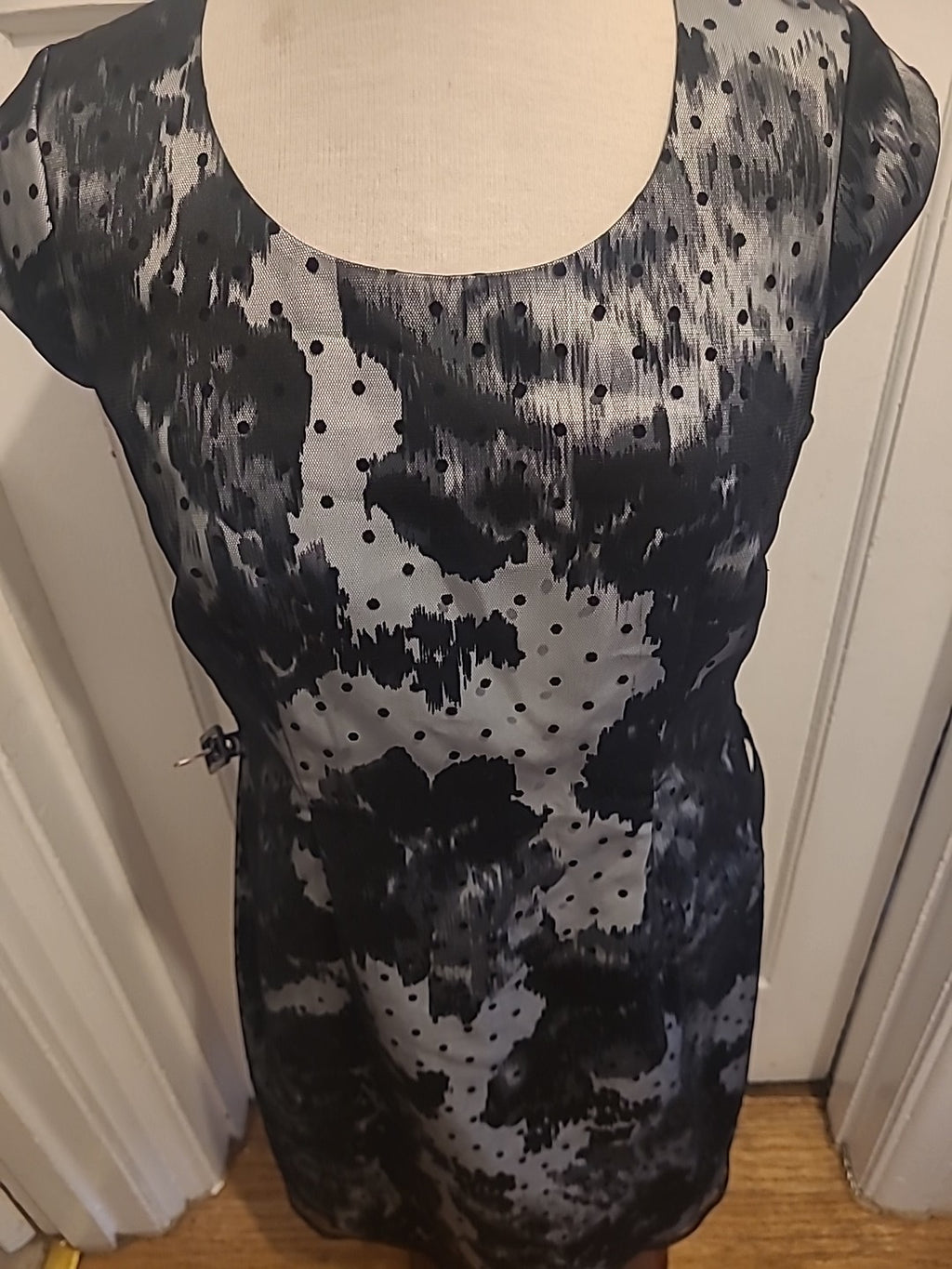 Ladies Precis Size 12 Black White Mesh Short Sleeve Dress