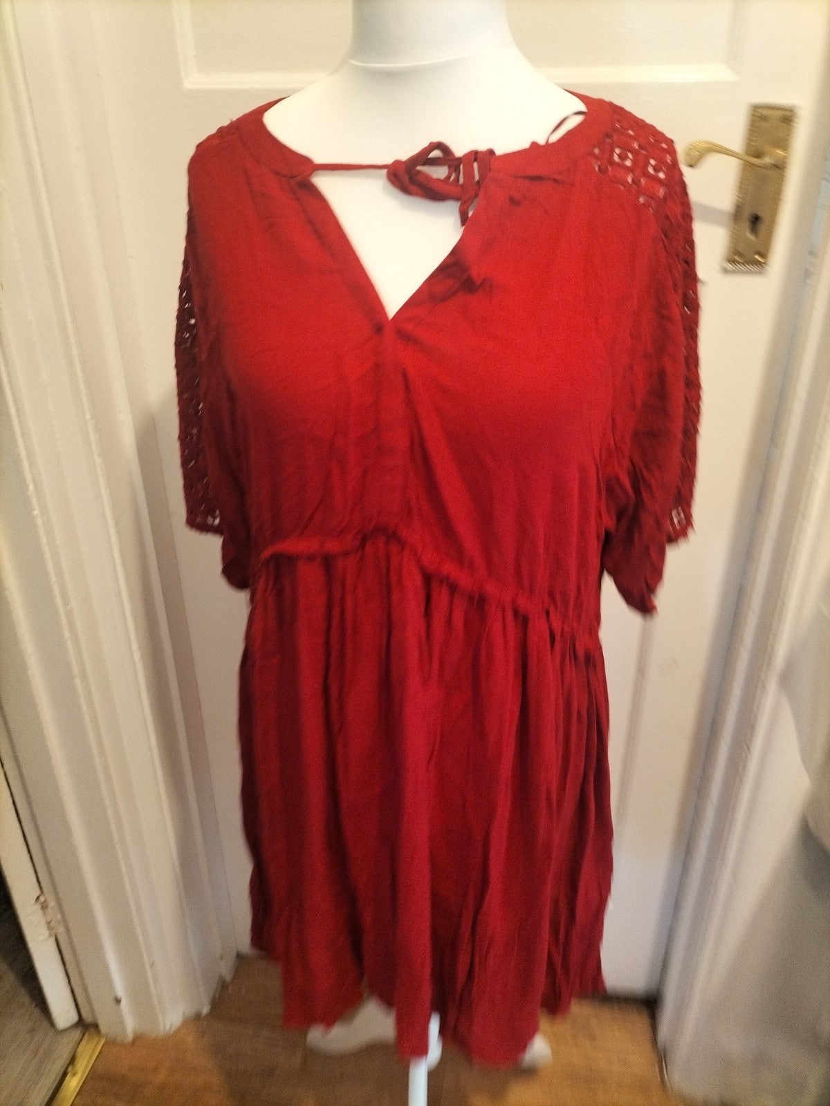Ladies Matalan Size 18 Deep Red Short Sleeved Patterned Sleeves Dress