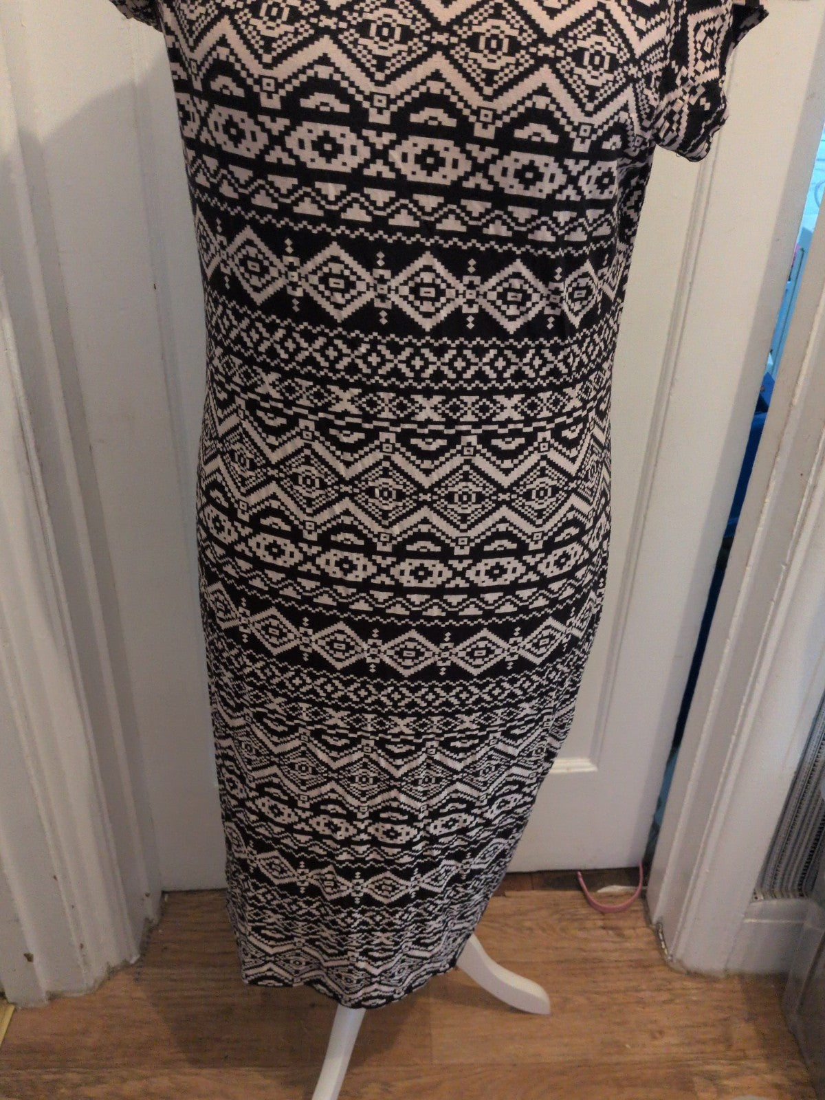 Select 18 Pale Brown And Black Short Sleeve Straight Dress
