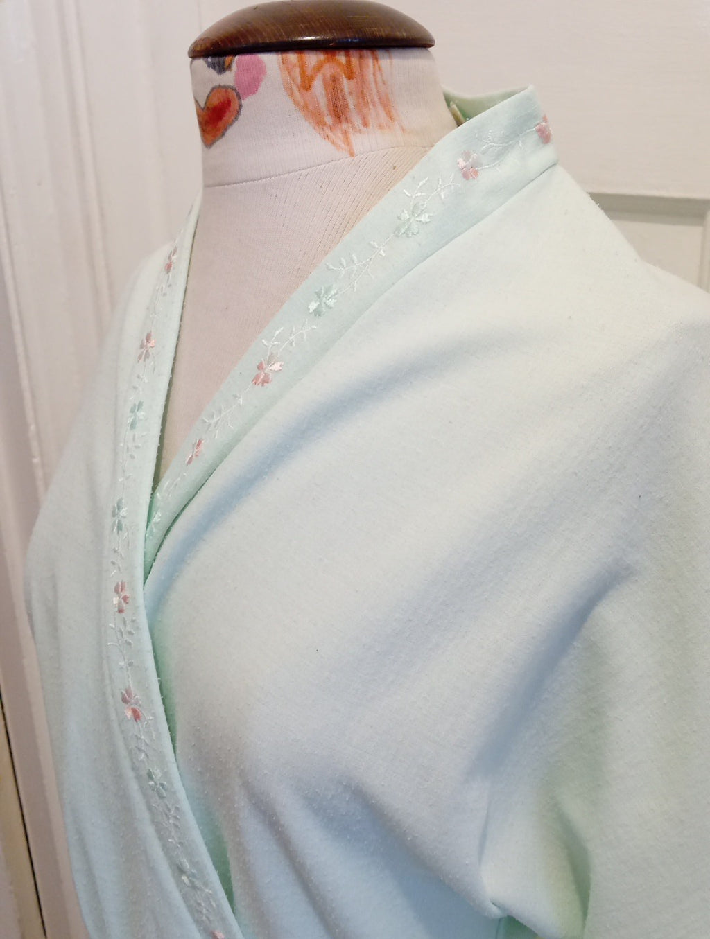 Ladies St Michael Vintage Size 16 Pale Mint Long Sleeved Dressing Gown