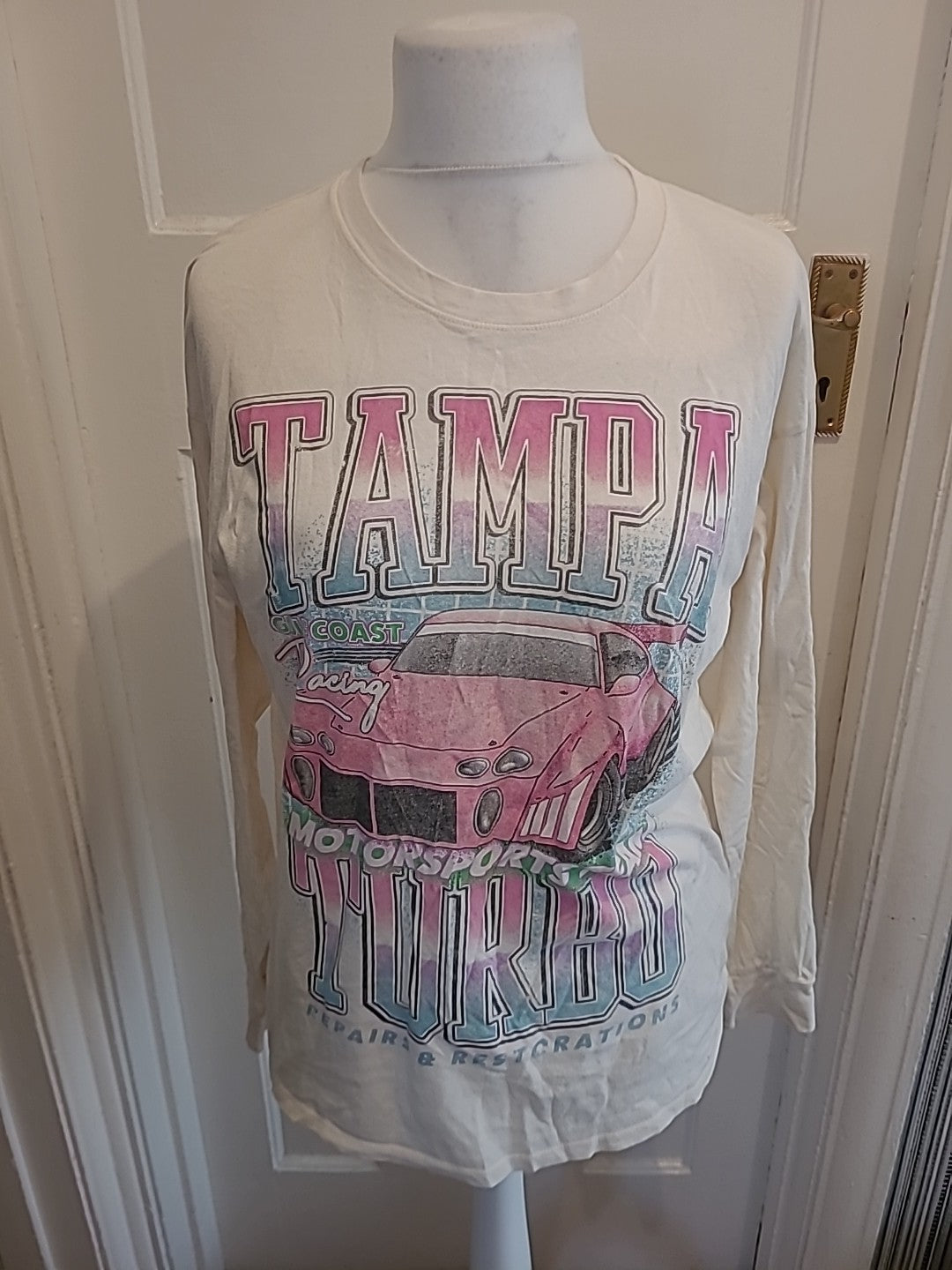Mens Hollister Size Extra Small Multi Coloured Printed Tshirt