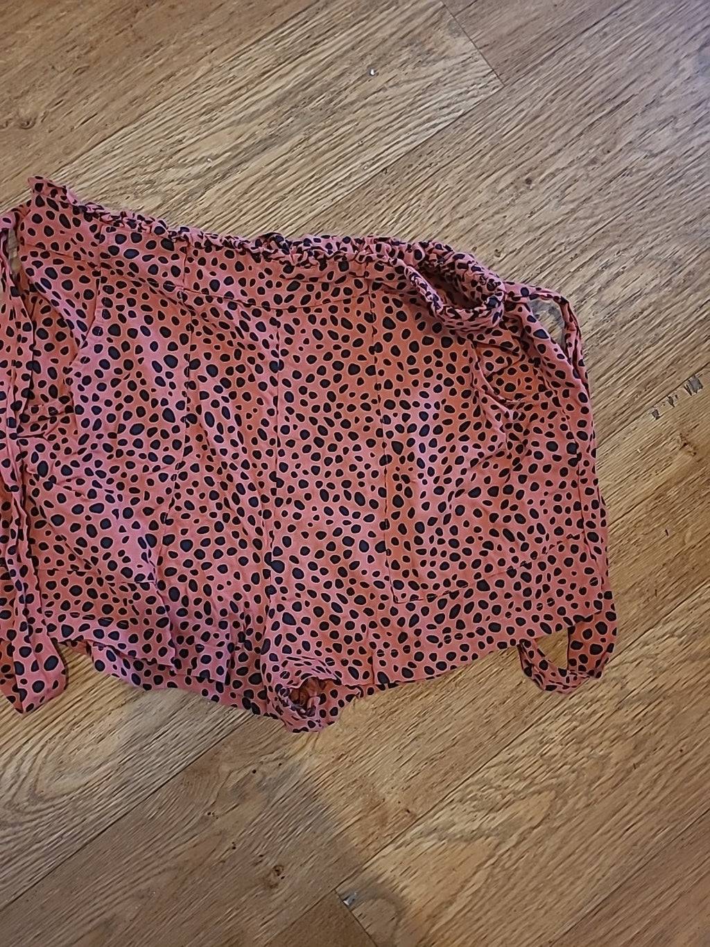 Ladies Primark Size 12 Peach Black Polkadot Elasticated Shorts