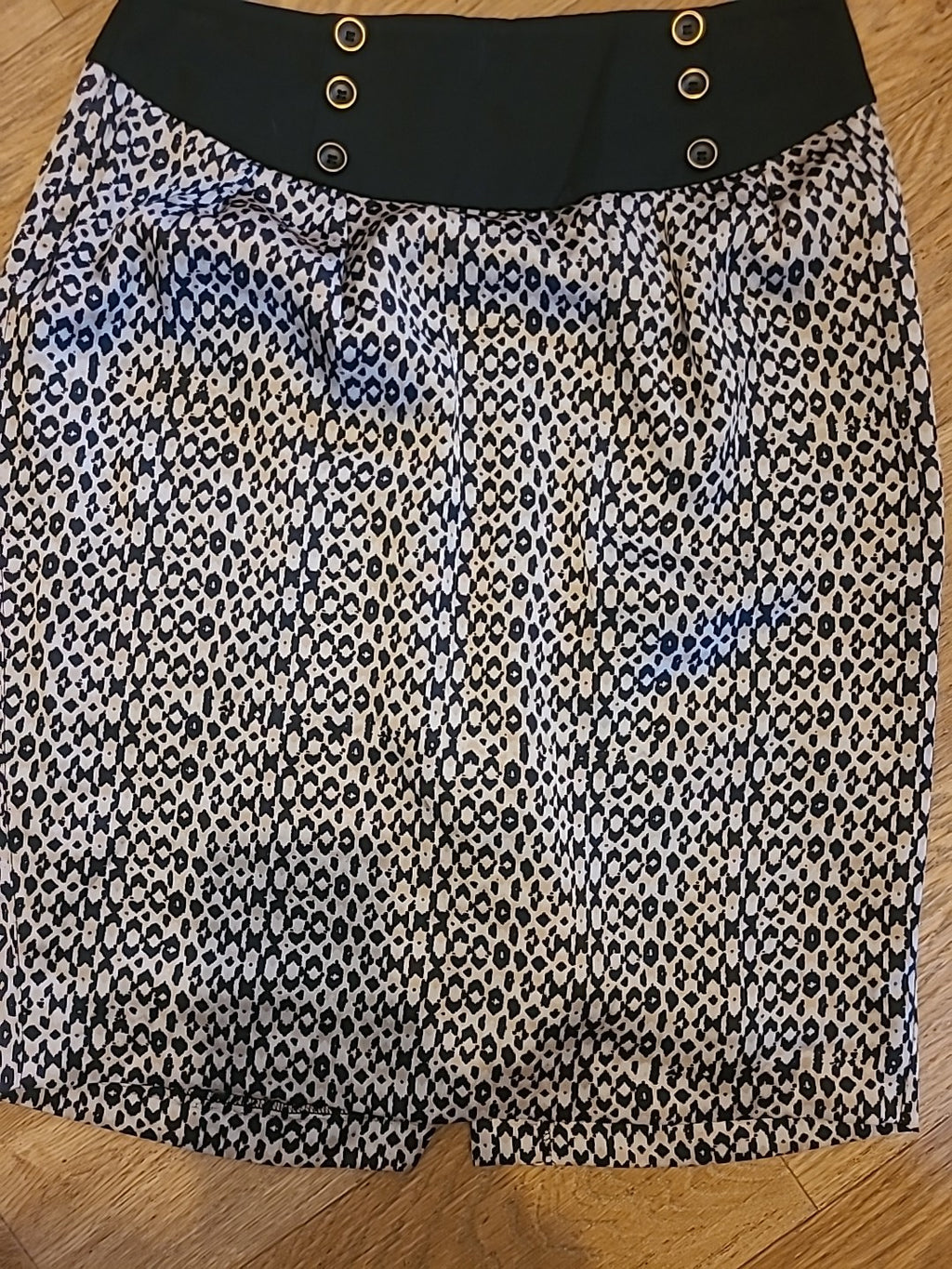 Ladies Autograph Size 10 Animal Print Design Pencil Skirt