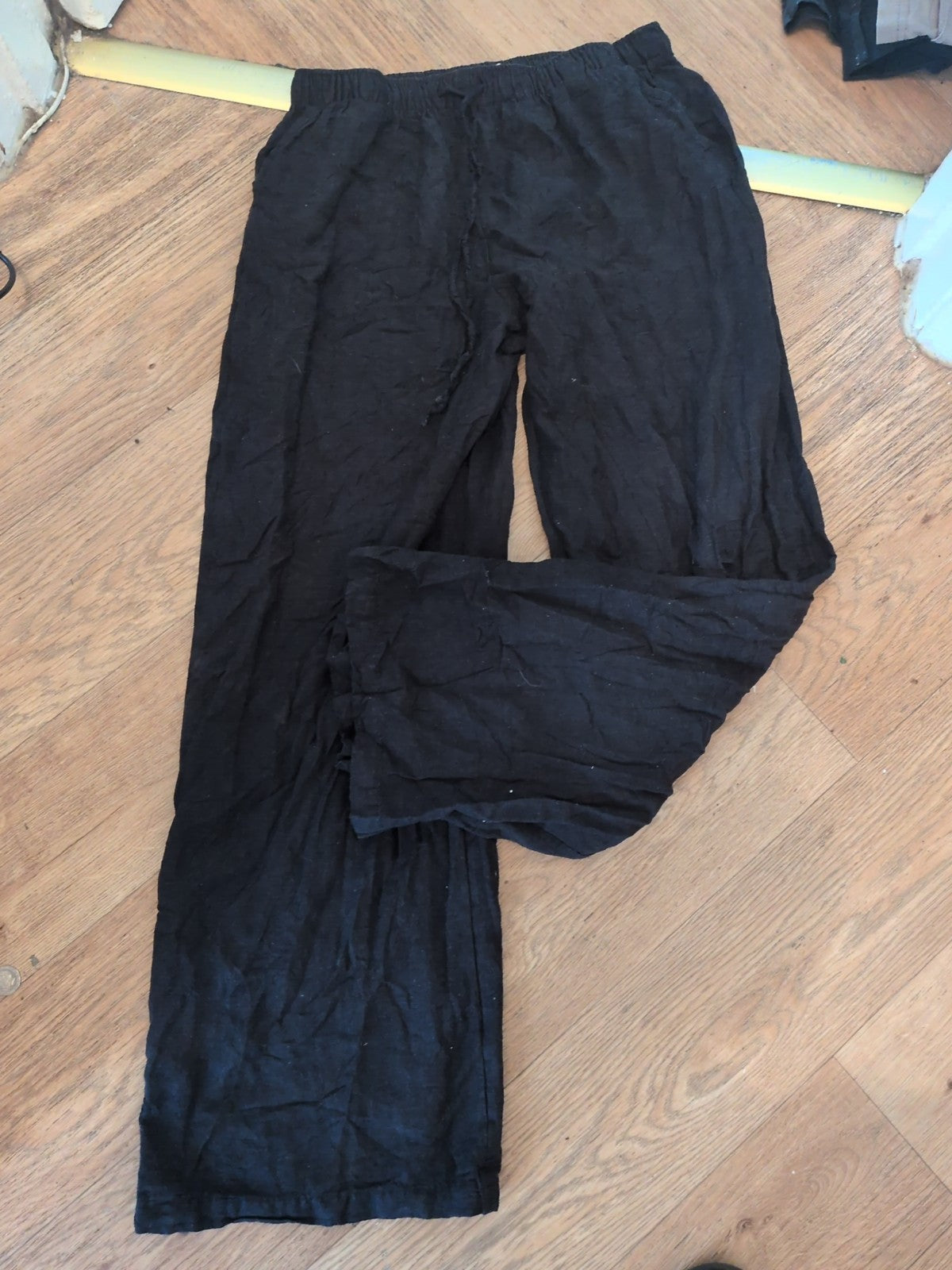 Str 12 Black Elasticated Trousers