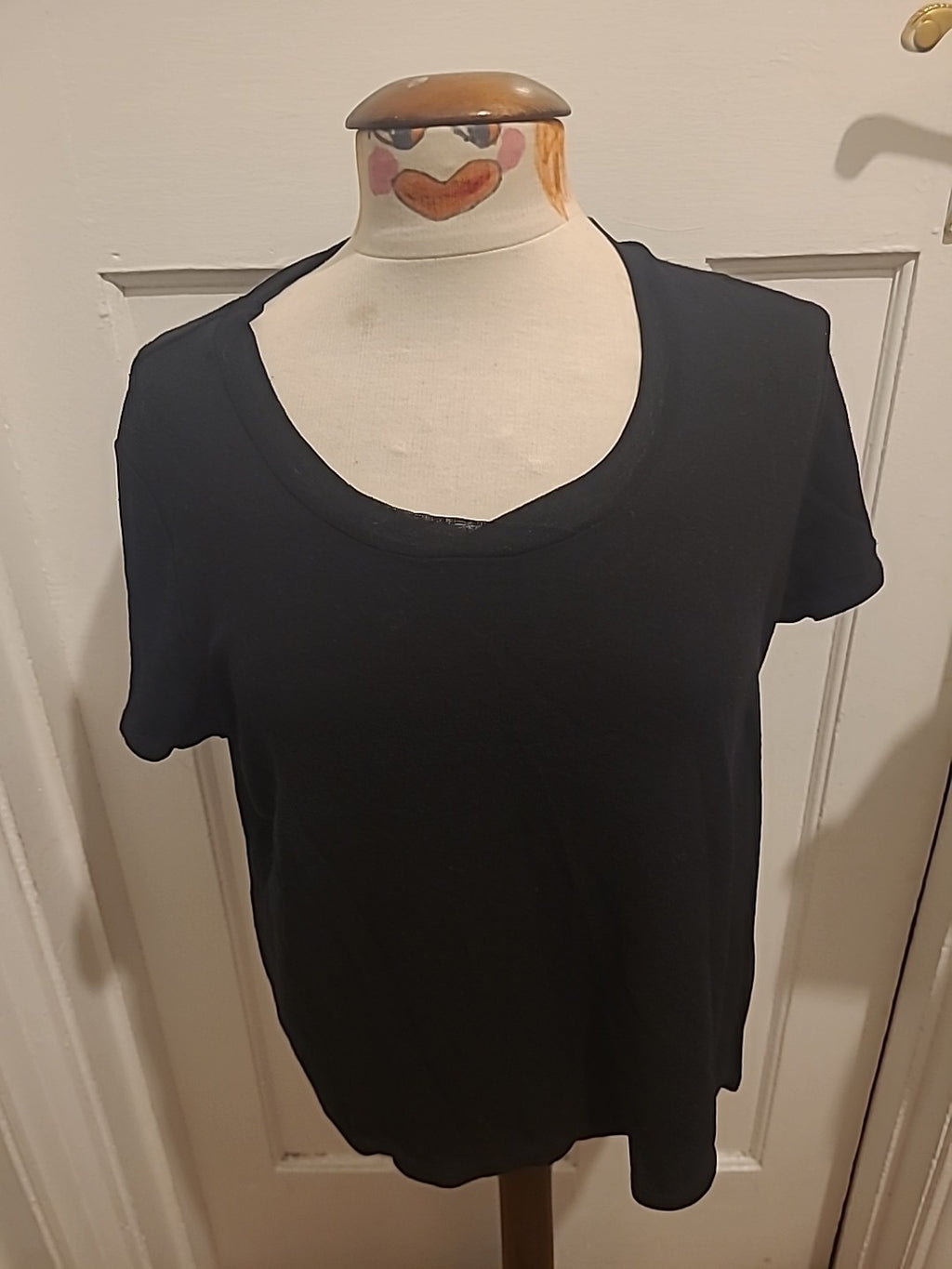 Ladies Ann Harvey Size 20 Black Short Sleeved Round Neck Tshirt(small Marks...