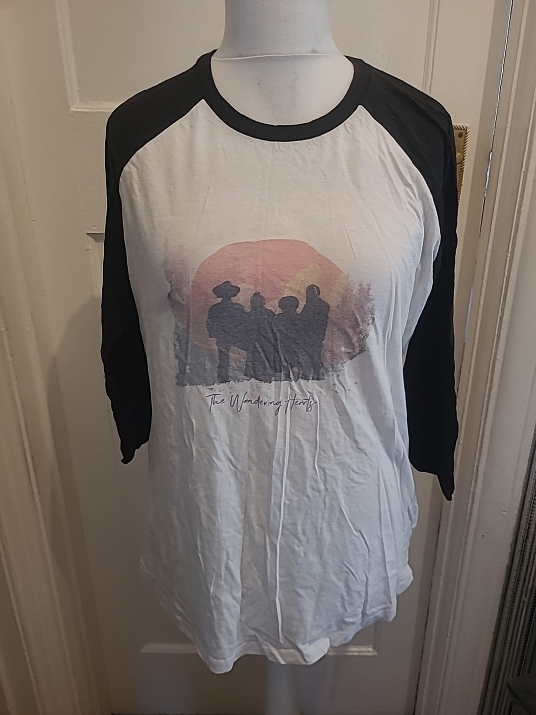Mens Size XL The Wandering Hearts Pyjama Top Long Sleeved