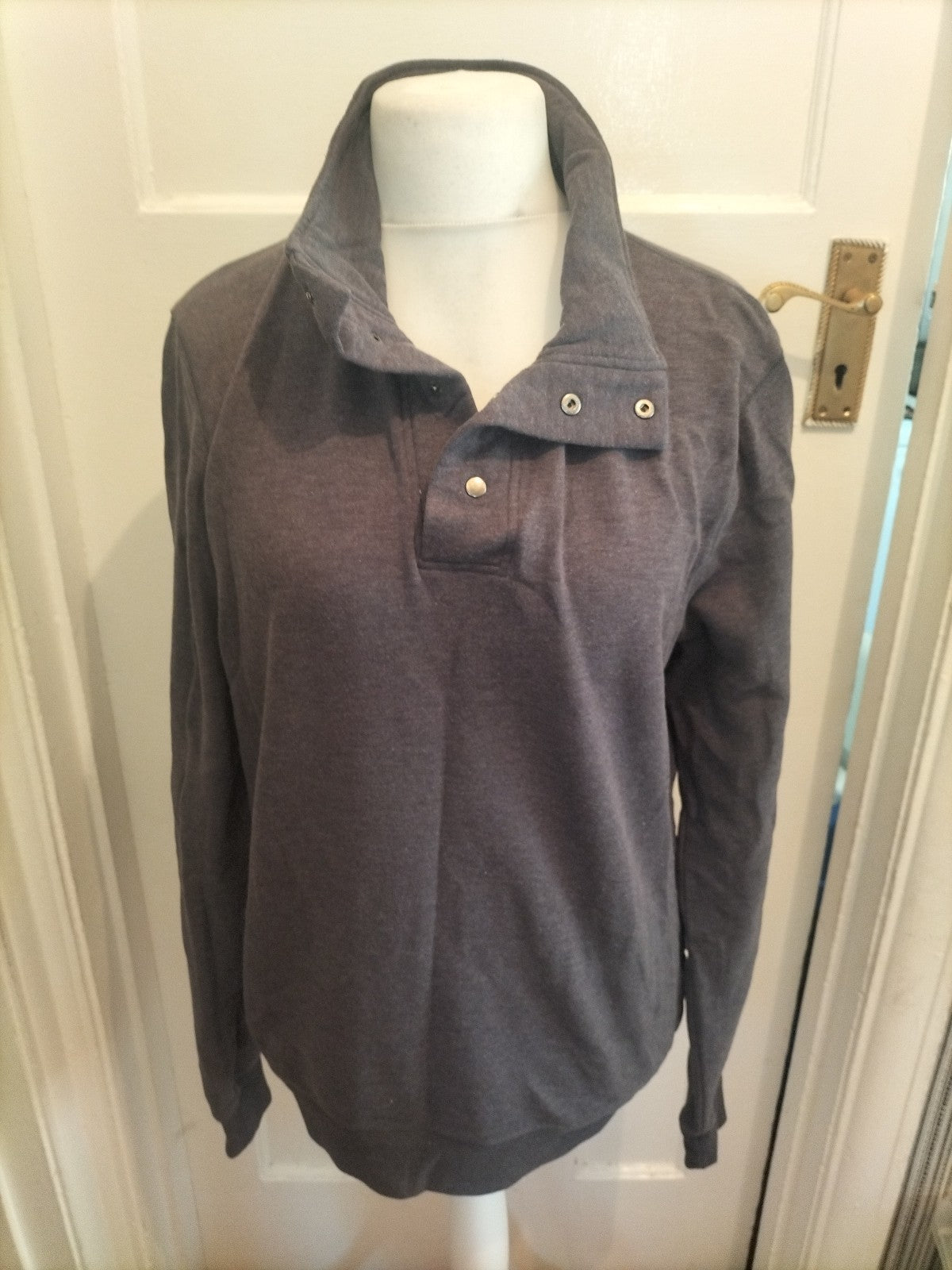 Mens Urban Beach Size M Dark Grey Collared Jumper