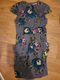 Ladies Darling Size Small Grey Floral Sleeveless Dress