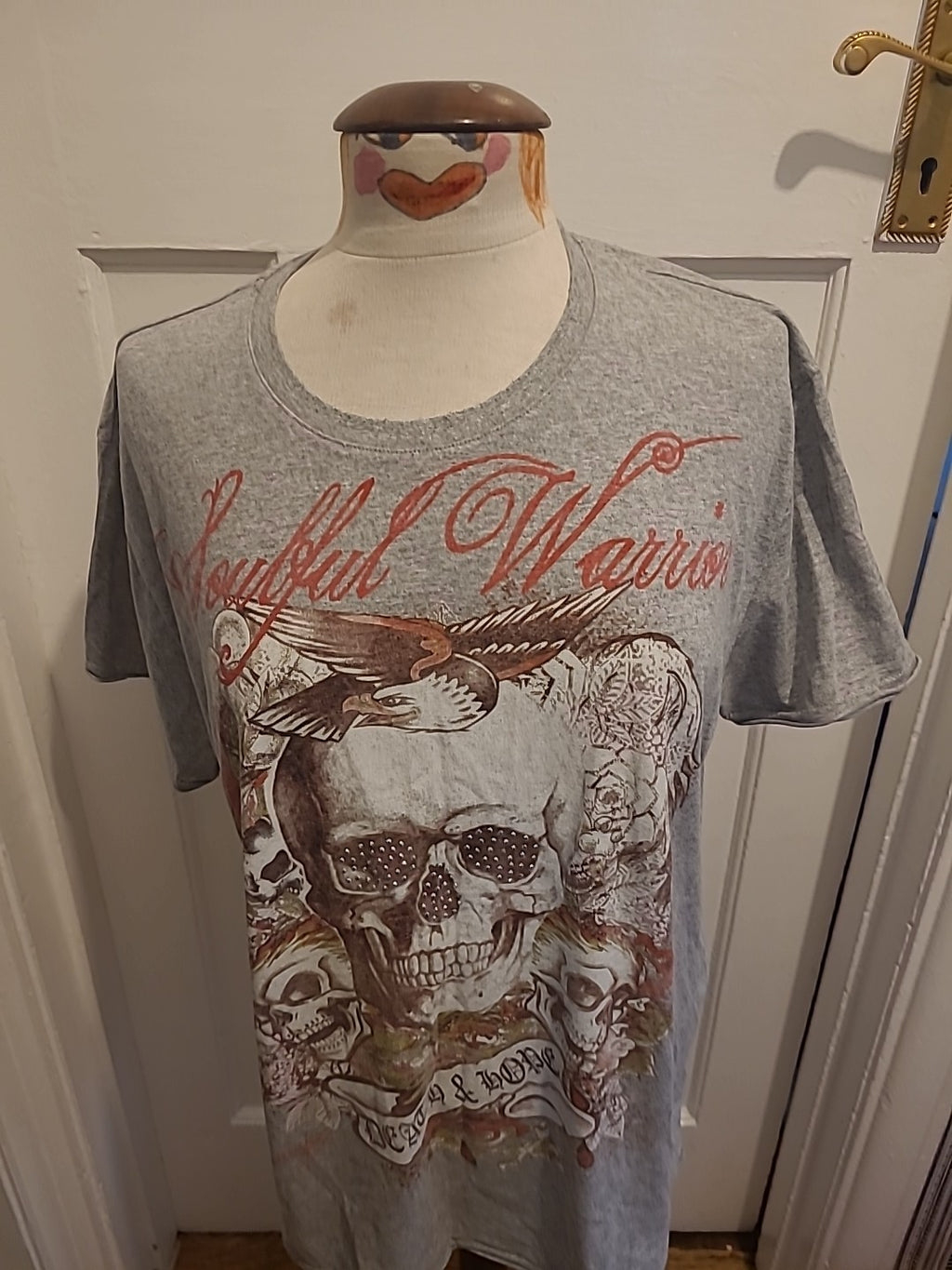 Ladies Urban Spirit Size XL Grey Skull Short Sleeved Tshirt