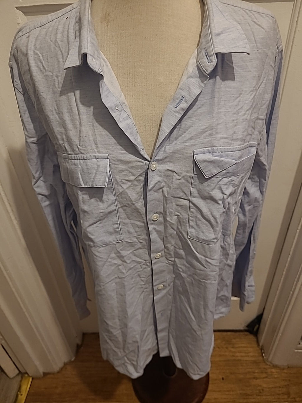 Mens Burton Men'swear Size XL Pale blue Long Sleeve Shirt