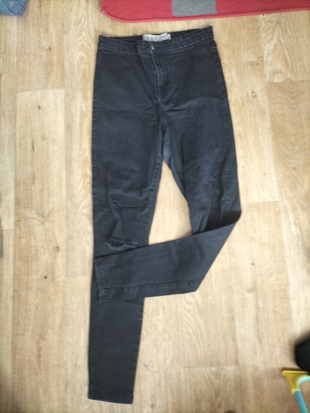 Ladies Denim&Co Size 14 Black Slim Jeans