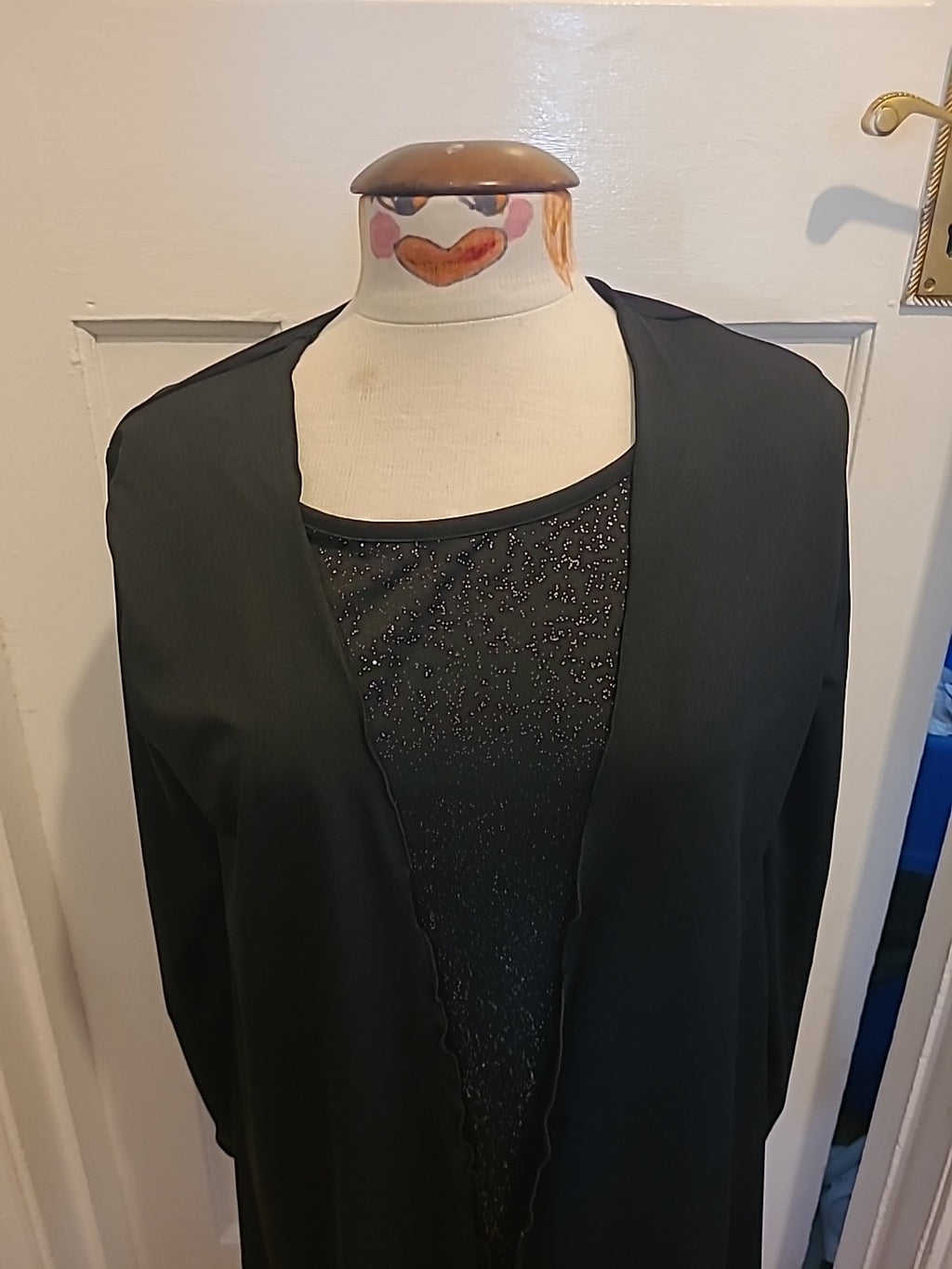 Ladies Gabrielle Vicenga Size 10/12 Black Sparkle Blouse Long Sleeved