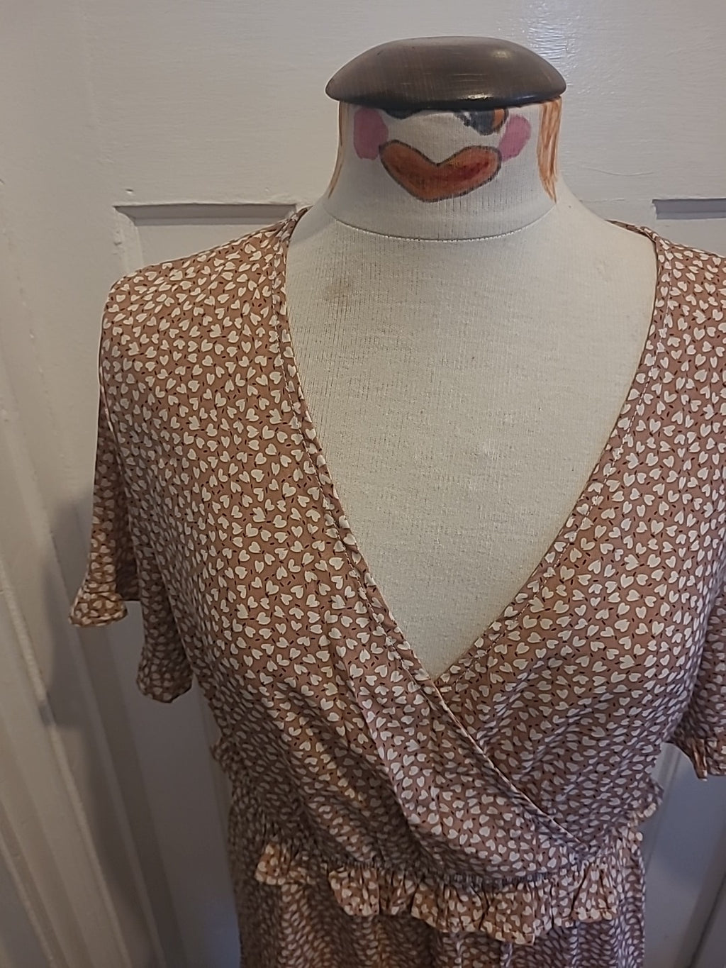 Ladies Shein Size XL Pink White Heart Design Short Sleeved Dress