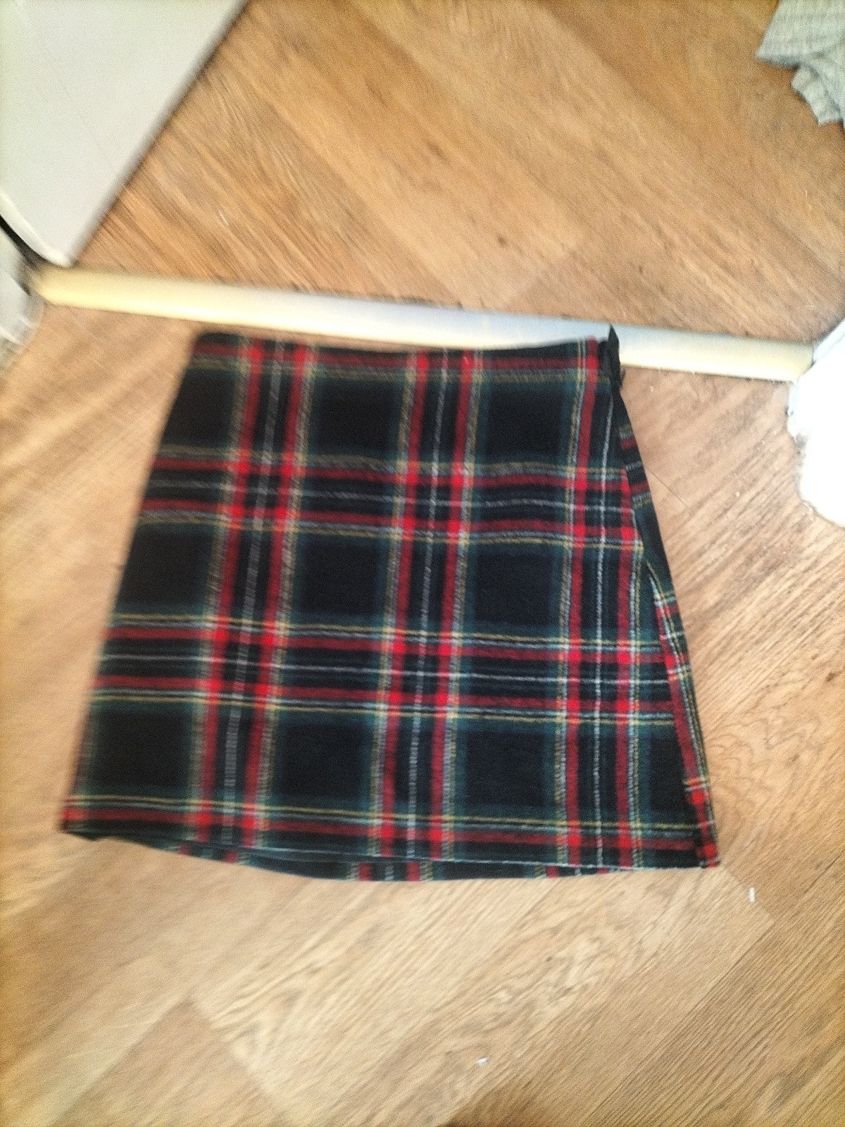 Ladies Tu Size 12 Multi Check Lined Short Skirt