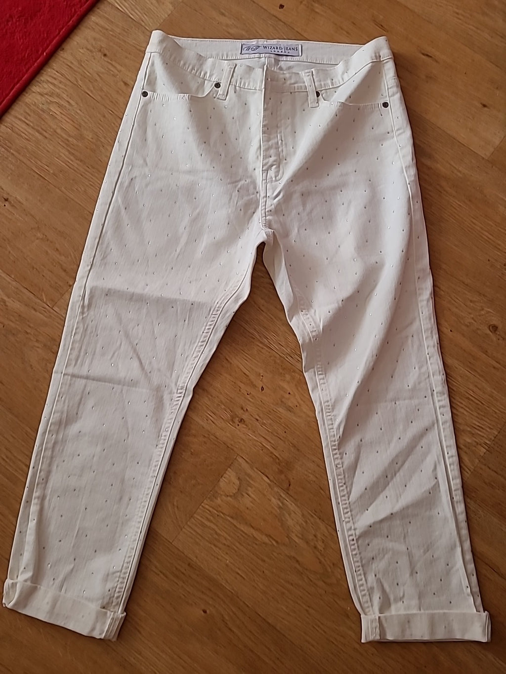 Ladies Wizard Size 10 Diamonte Cropped White Jeans